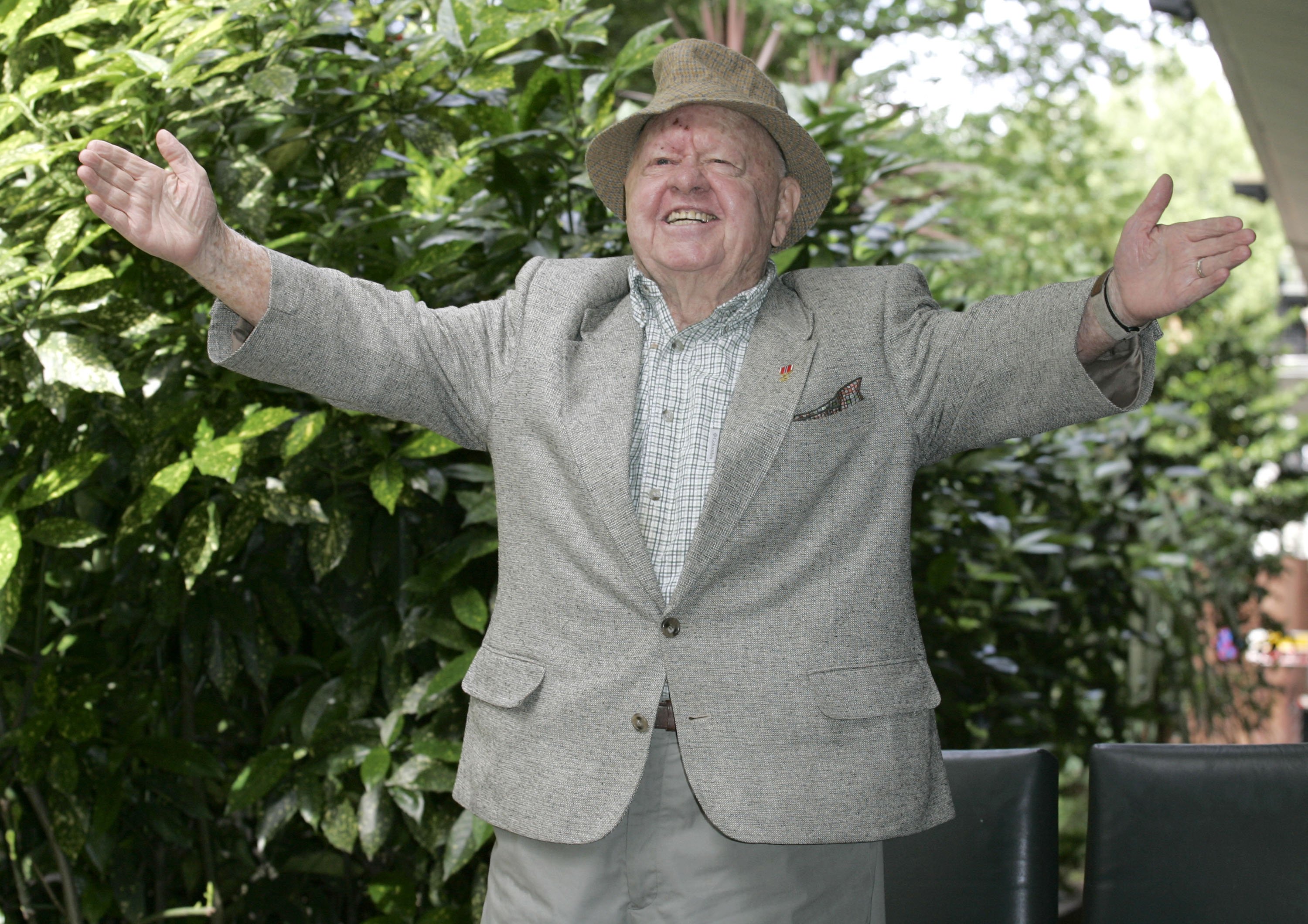 Mickey Rooney in London 2006.  | Source; Getty Images
