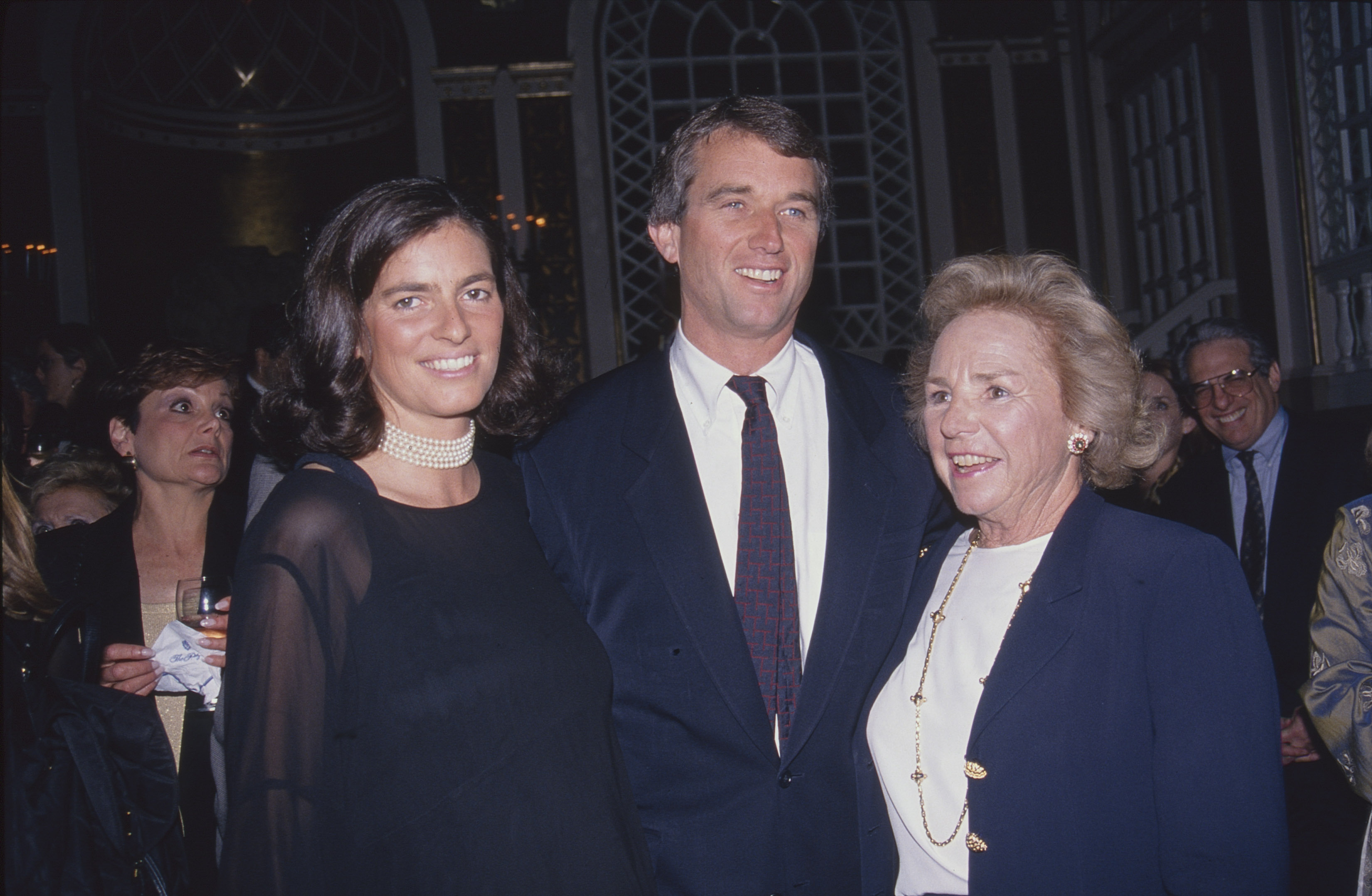 Mary Richardson, Robert Kennedy, Jr. and Ethel Kennedy attend a Creative Coalition event on May 17, 1991 | Source: Getty Images