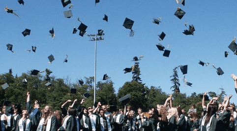 High school graduation | Source: Pixabay