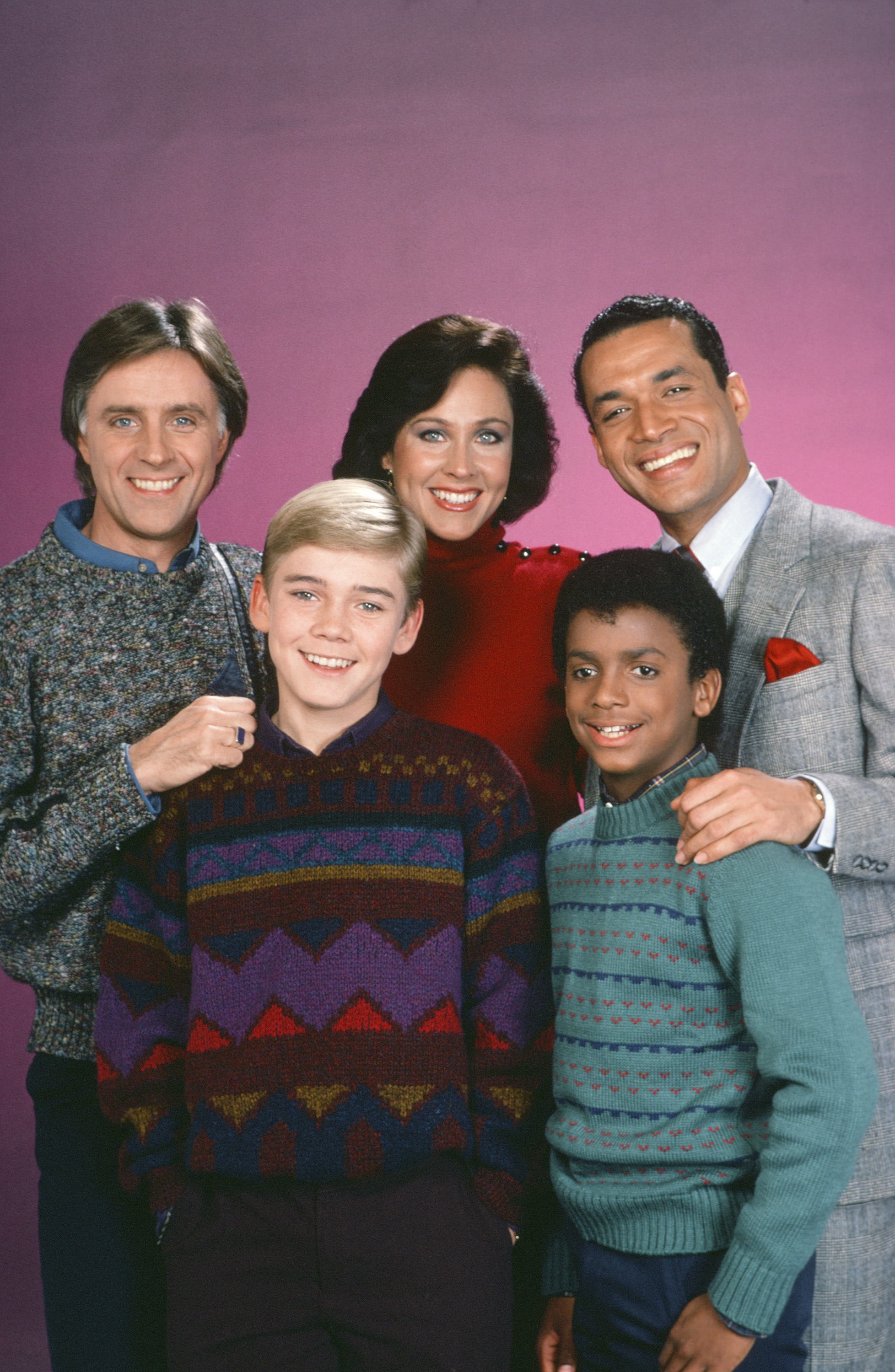 Ricky Schroder as Ricky Stratton, Alfonso Ribeiro as Alfonso Spears, Joel Higgins as Edward Stratton III, Erin Gray as Kate Summers Stratton, and Franklyn Seales as Dexter Stuffins for "Silver Spoons" Season 3 in 1984. | Source: Getty Images