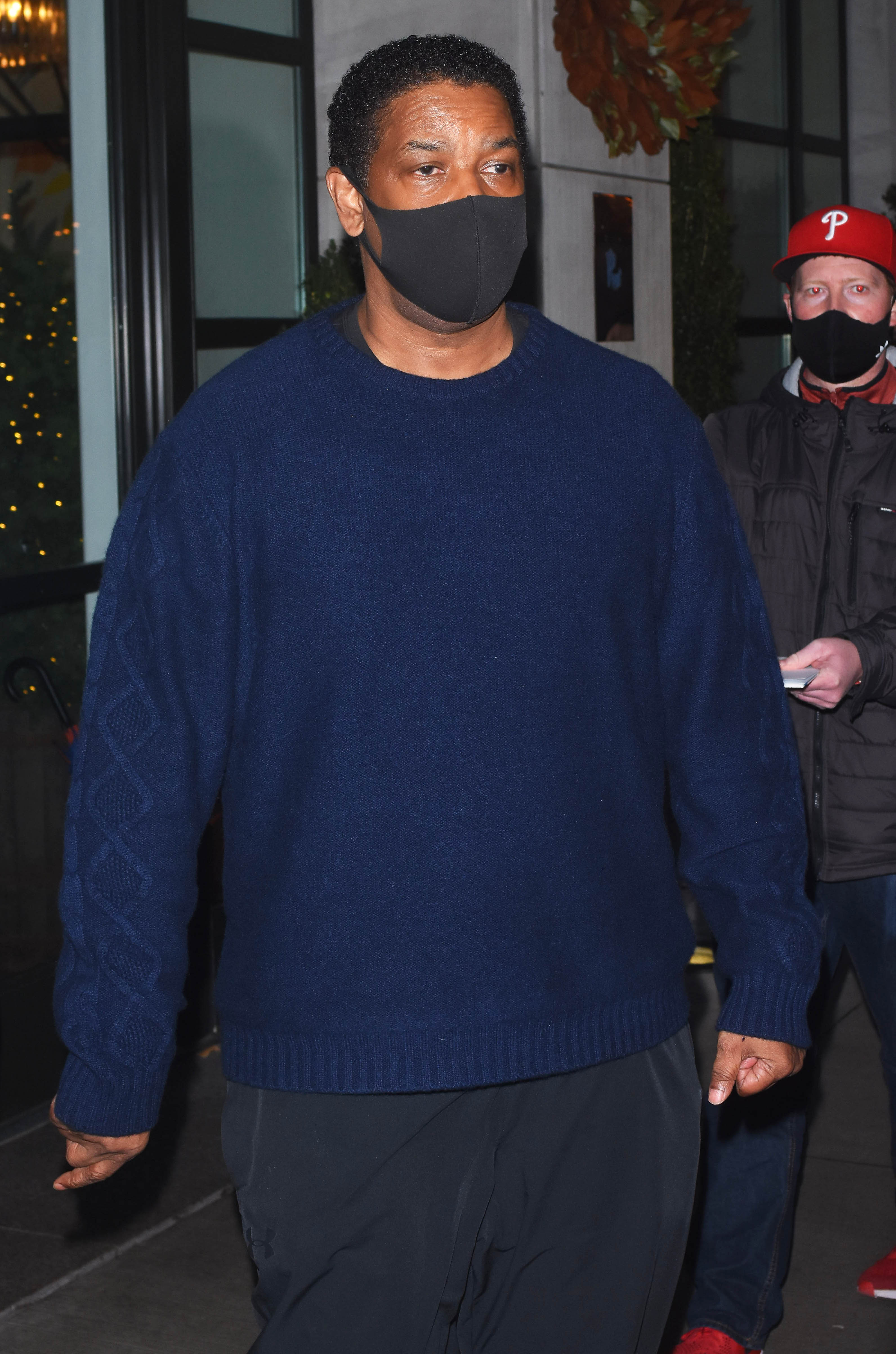 Denzel Washington is seen on December 10, 2021, in New York City. | Source: Getty Images