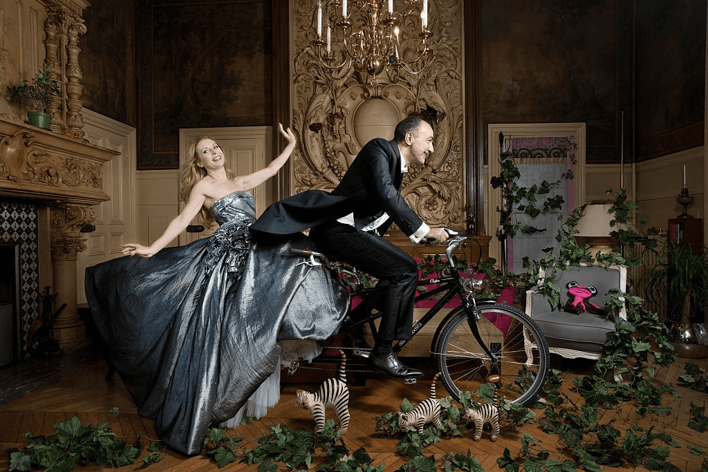 Les chanteurs de musique classique Natalie Dessay et Laurent Naouri sont photographiés pour Paris Match le 19 octobre 2015 à Paris, France. | Photo : Getty Images Les chanteurs de musique classique Natalie Dessay et Laurent Naouri sont photographiés pour Paris Match le 19 octobre 2015 à Paris, France. | Photo : Getty Images