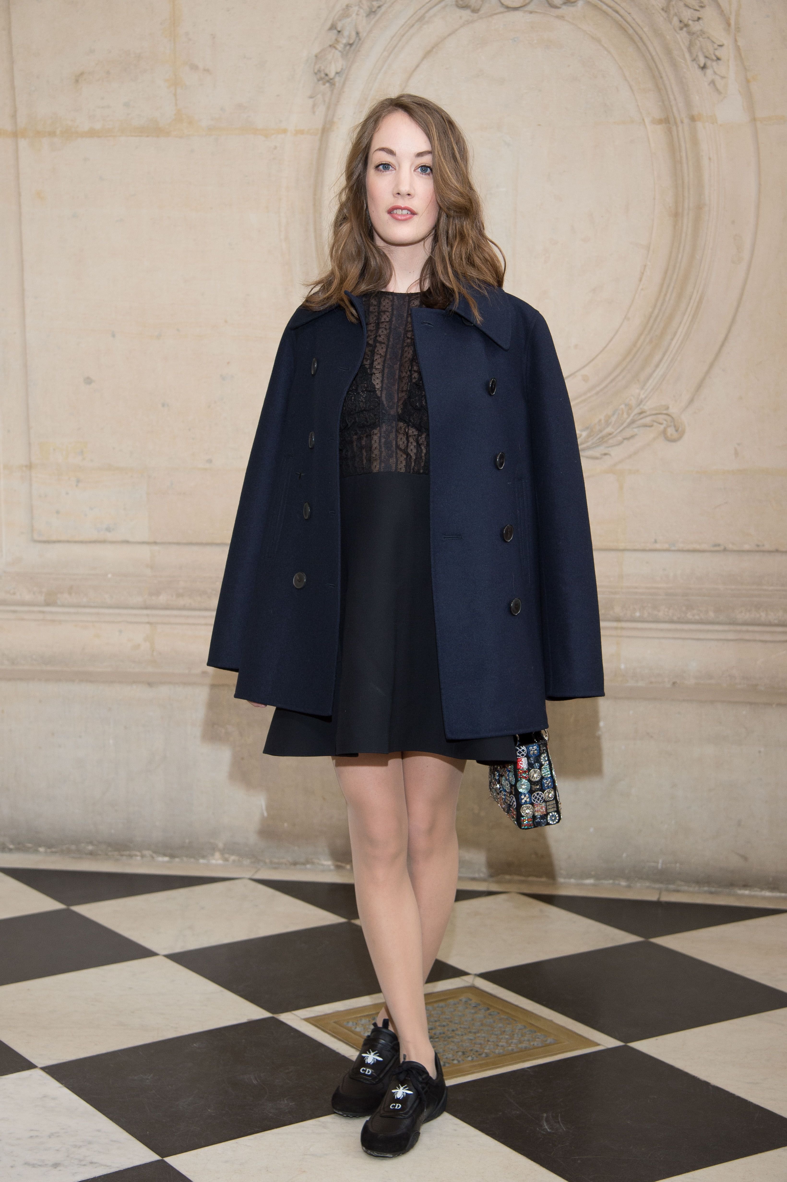 Juliette Besson assiste au défilé Christian Dior, le 3 mars 2017 à Paris, France. | Photo : Getty Images