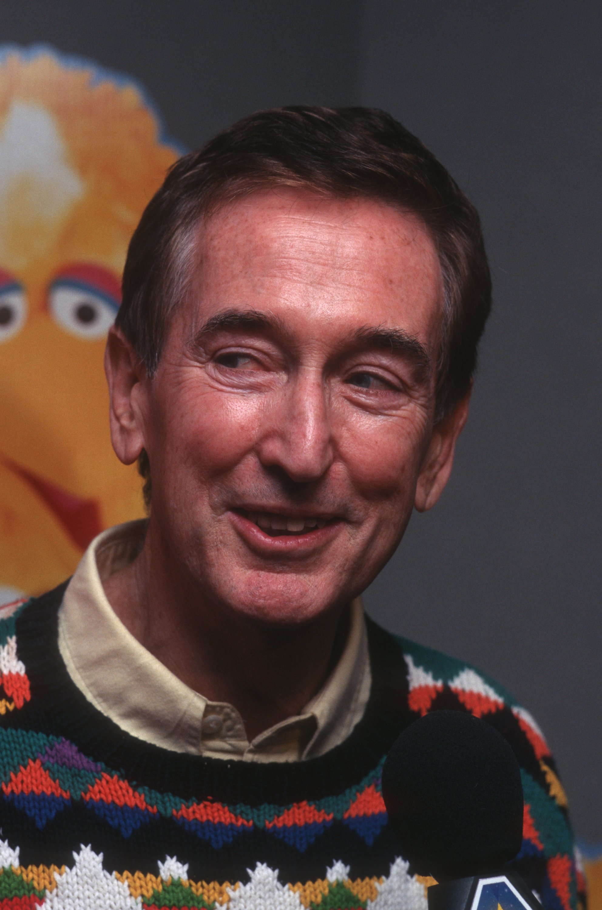 Bob McGrath at the premiere of "Elmo Saves Christmas" on October 24, 1996, in New York City | Source: Getty Images