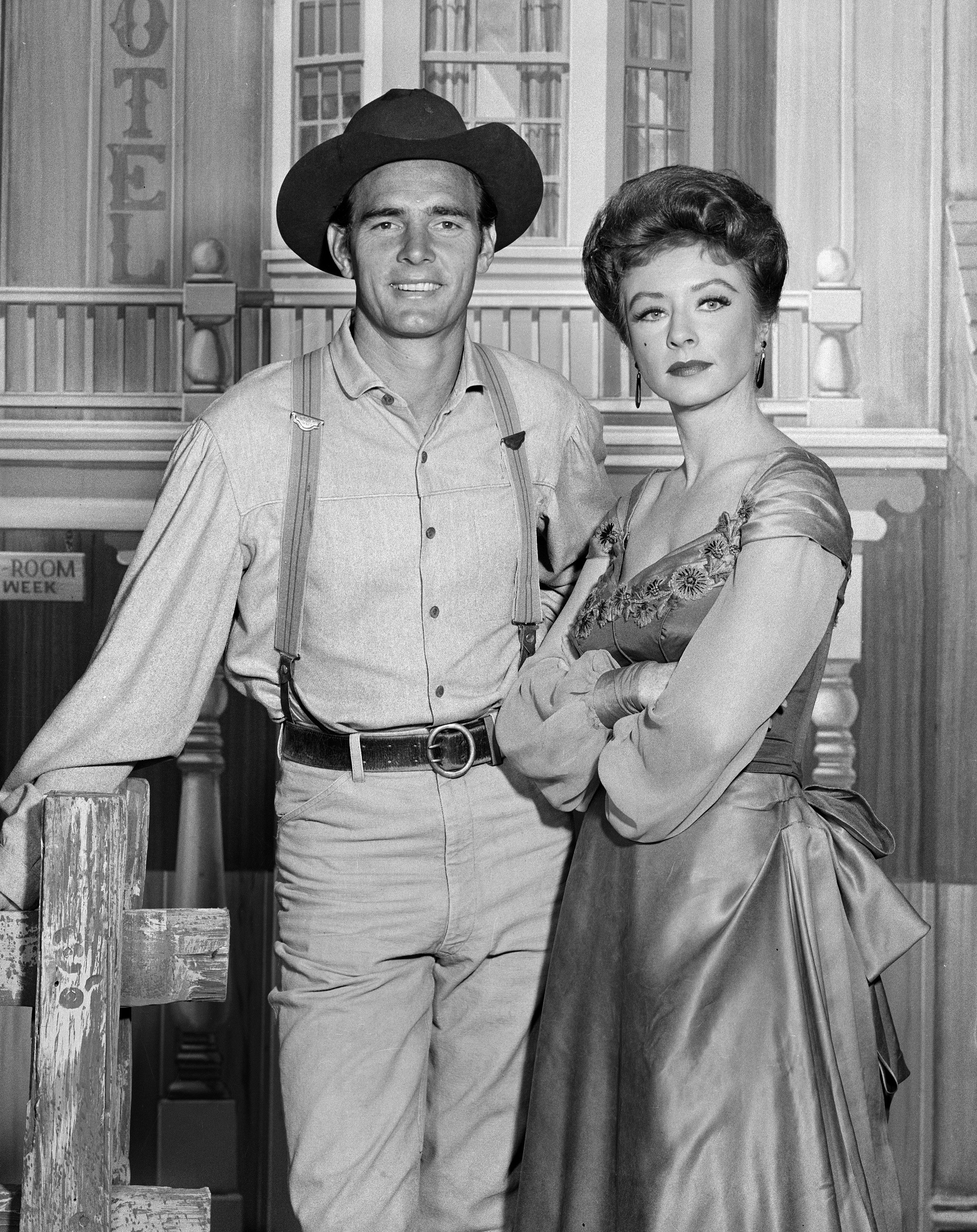 Dennis Weaver as Chester Goode, Amanda Blake as Kitty Russell in the series "Gunsmoke" pictured on May 27, 1960. / Source: Getty Images