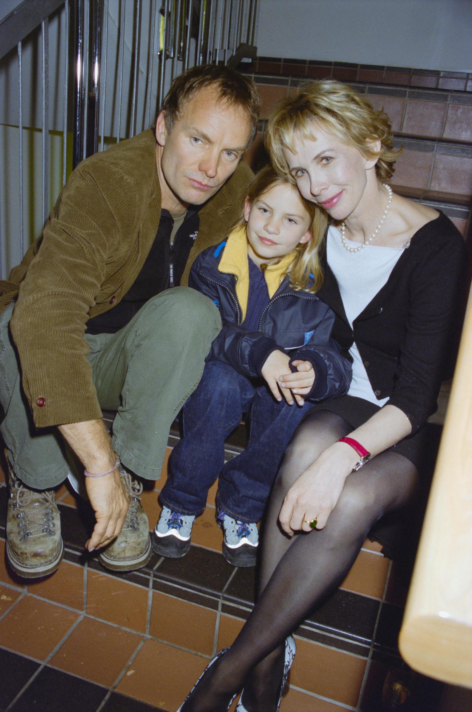 Sting, Eliot Sumner, and Trudie Styler at a fundraising event in London, England, in March 1999. | Source: Getty Images