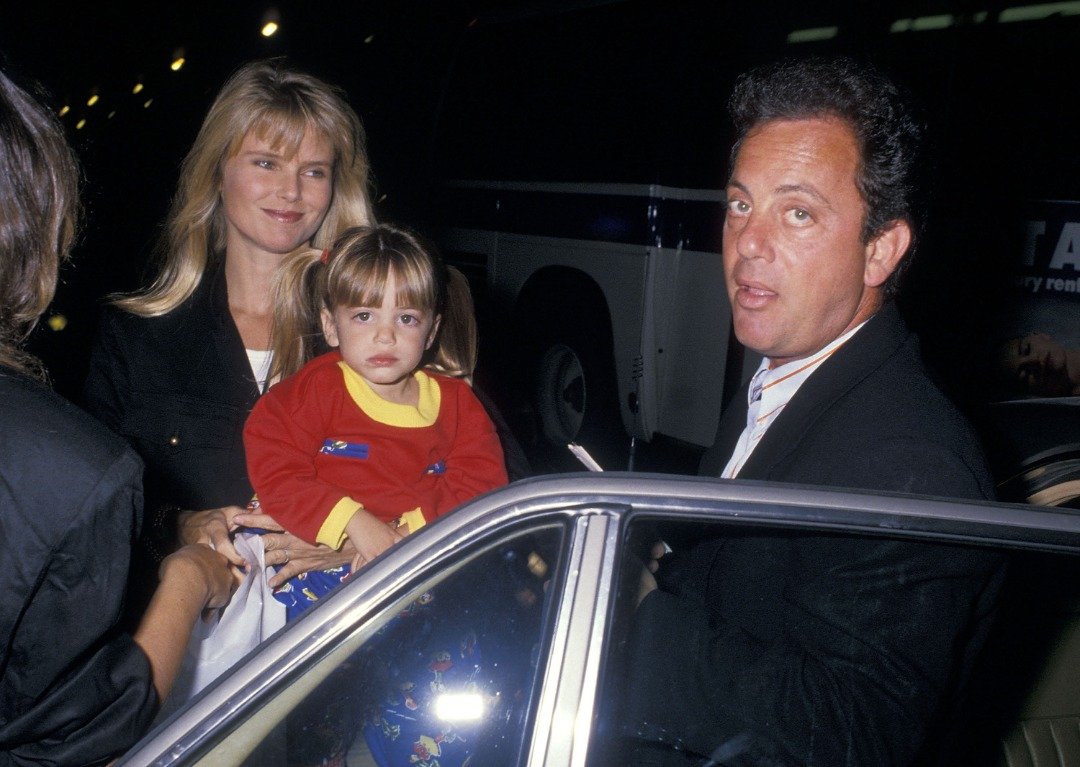  Model Christie Brinkley, musician Billy Joel and daughter Alexa Ray Joel attend The Moscow Circus Opening Night Performance on September 15, 1988 | Source: Getty images