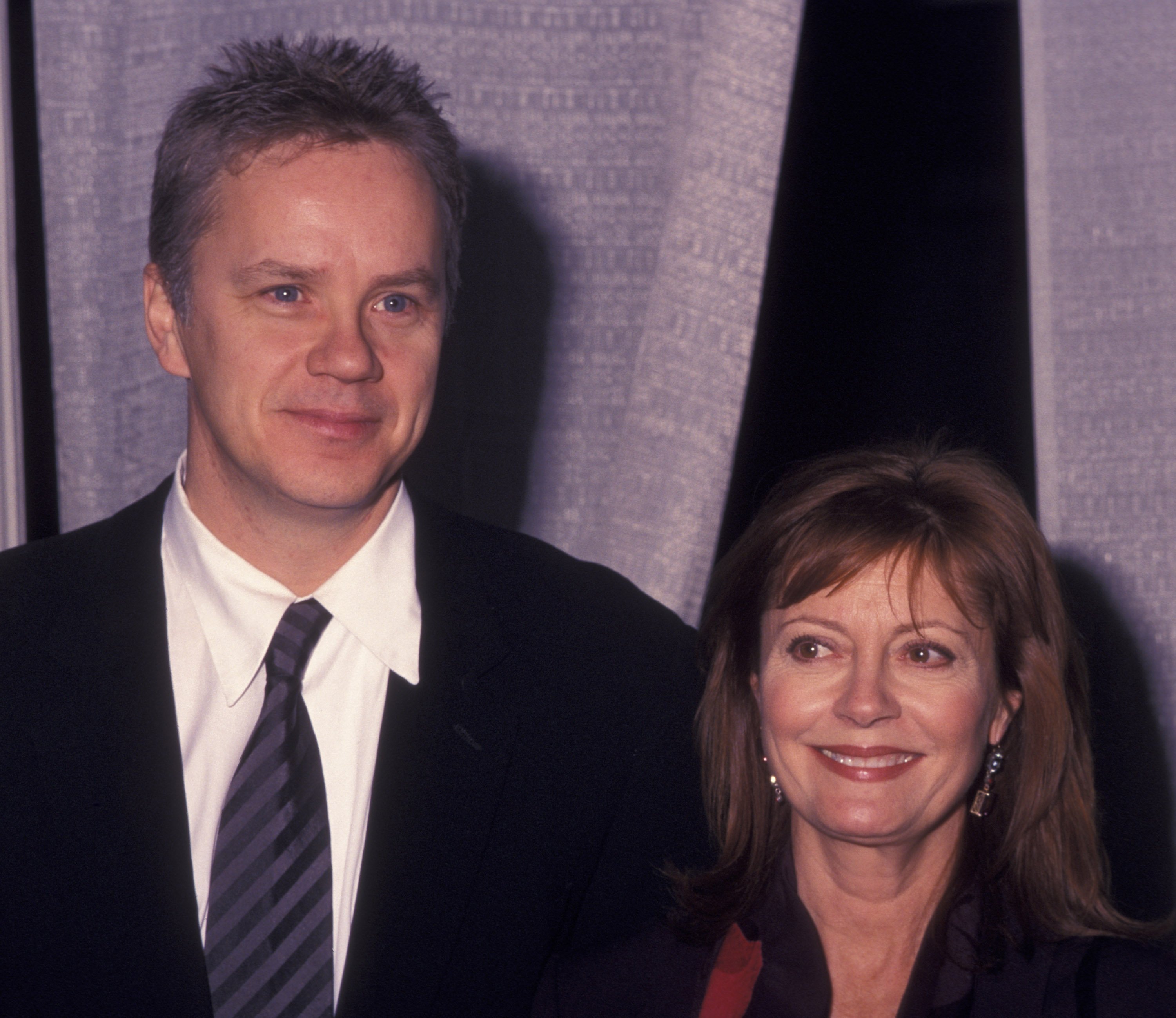 Tim Robbins and actress Susan Sarandon attend The Vineyard Theater Gala on December 2, 2002 at the Union Square Theater in New York City.  | Source: Getty Images