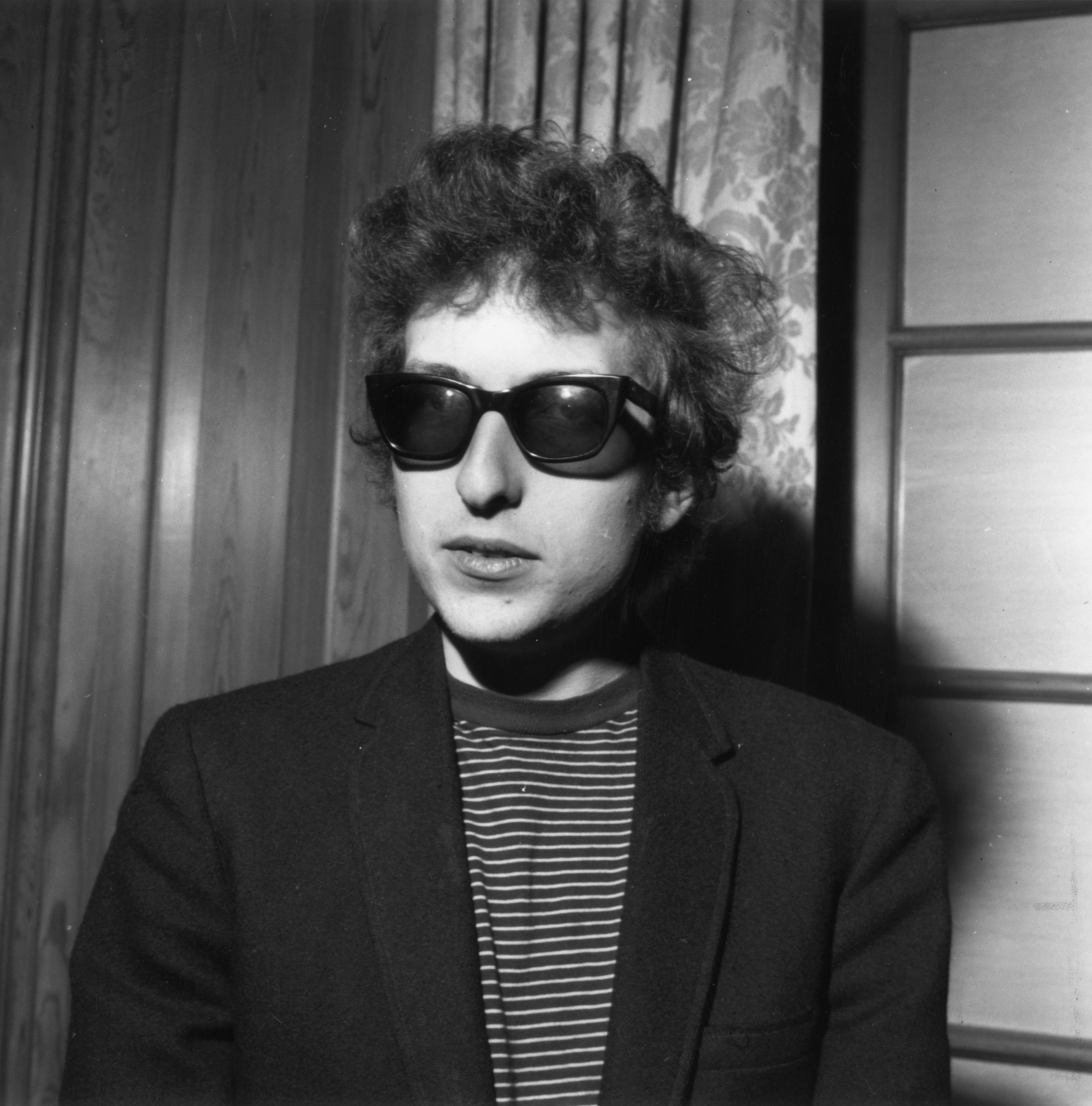 Photo of Bob Dylan in London in 1965 | Source: Getty Images