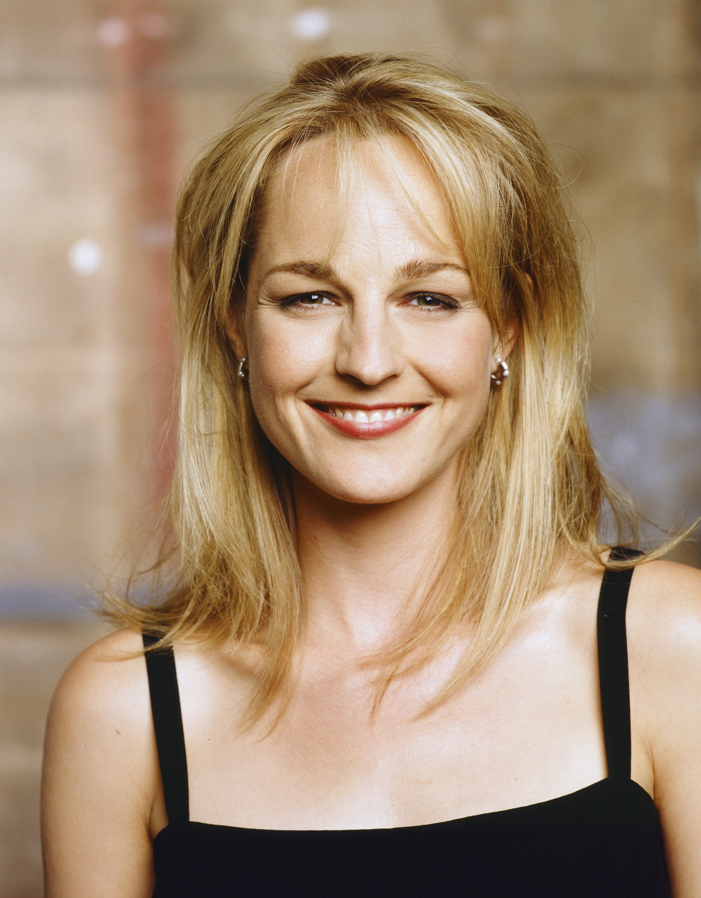 Helen Hunt as Jamie Stemple Buchman  on the set of "Mad About You" in 1990 | Source: Getty Images