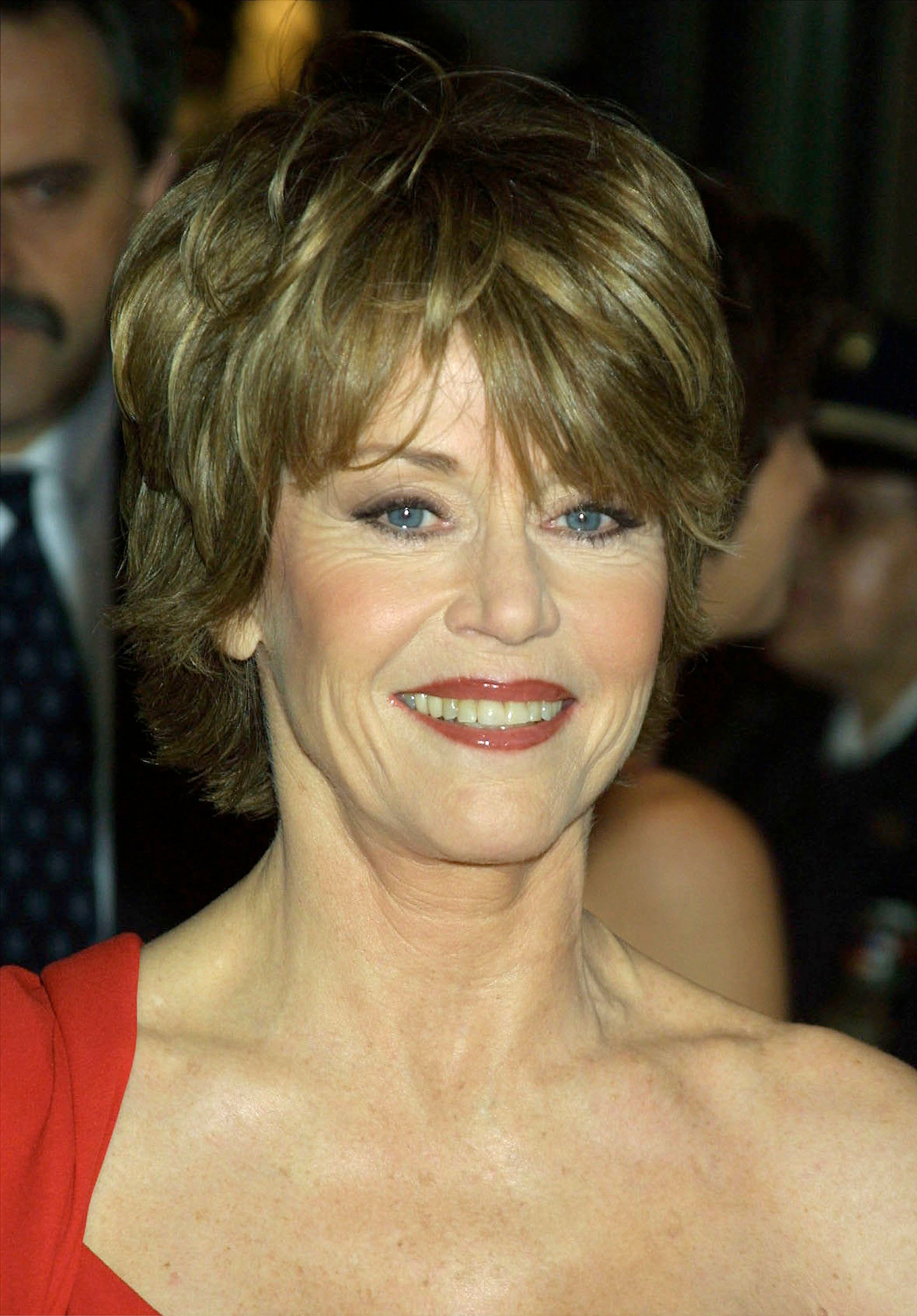 Jane Fonda at the Film Society of Lincoln Center Gala Tribute to her career as an actress on May 7, 2001, in New York City. | Source: George De Sota/Newsmakers/Getty Images