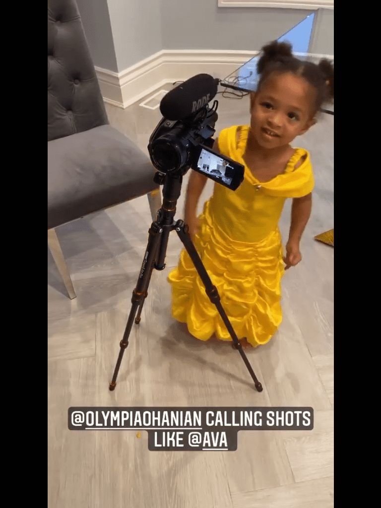 Olympia Ohanian, daughter of Alexis Ohanian and Serena Williams smiling at a camera. | Photo: Instagram/alexisohanian