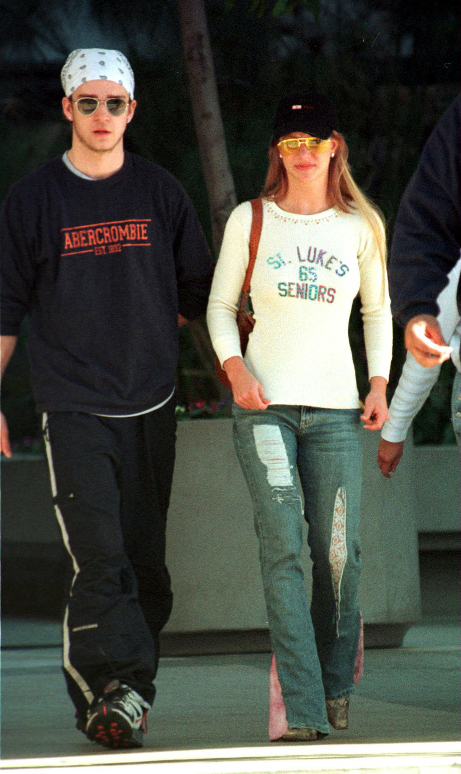 Justin Timberlake and Britney Spears spotted in Los Angeles, California on January 4, 2001 | Source: Getty Images
