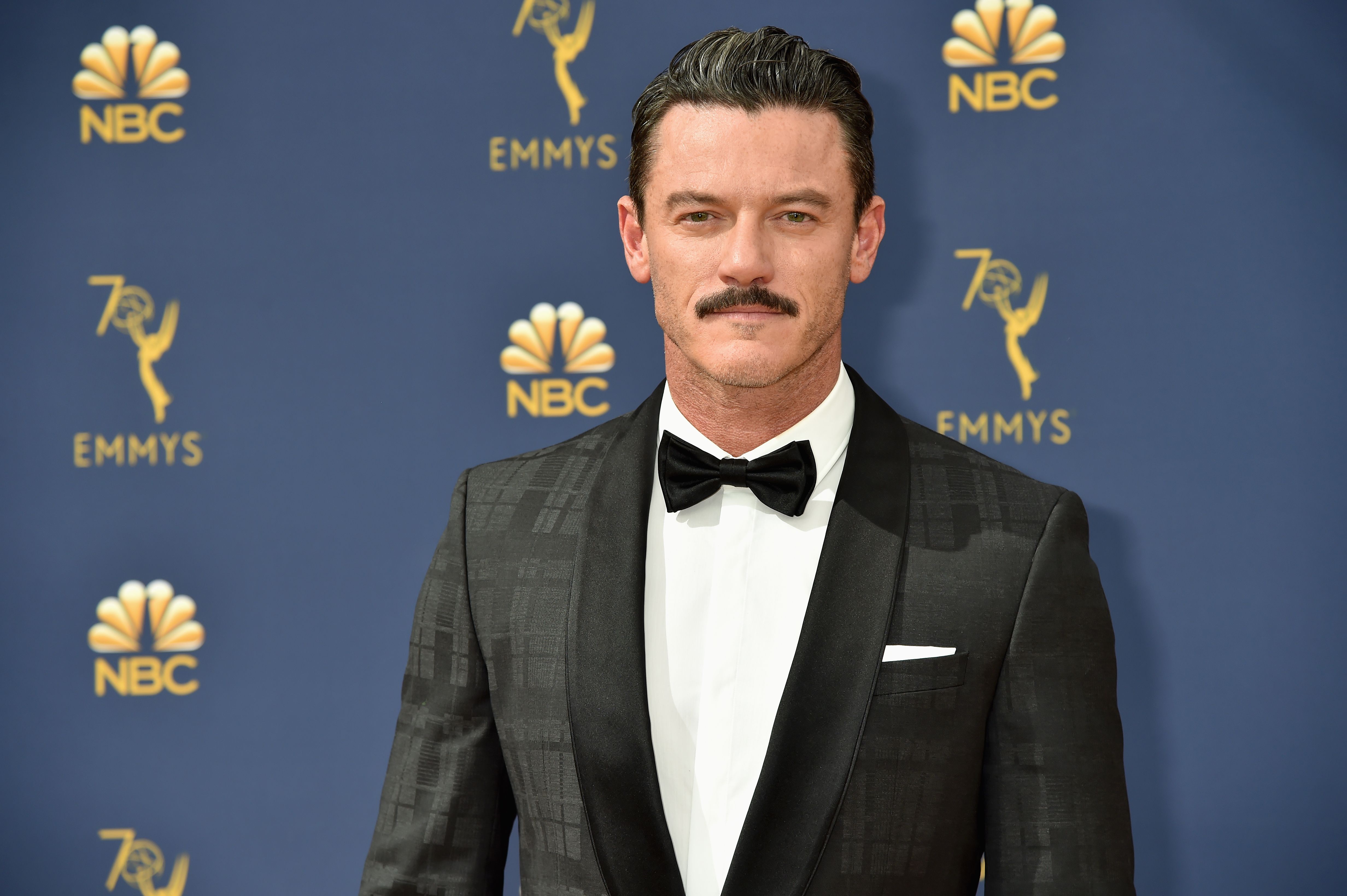  Luke Evans attends the 70th Emmy Awards at Microsoft Theater on September 17, 2018 in Los Angeles, California. | Photo: Getty Images