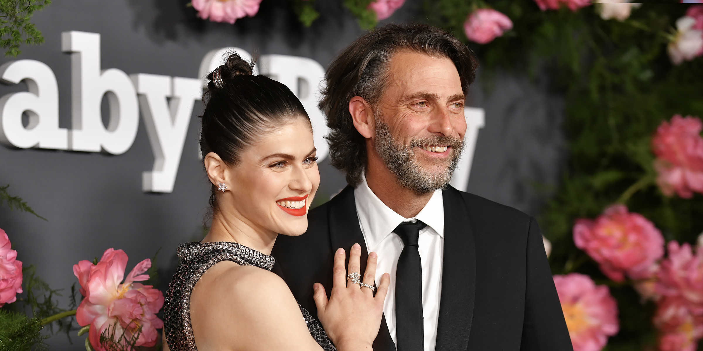 Alexandra Daddario and Andrew Form | Source: Getty Images