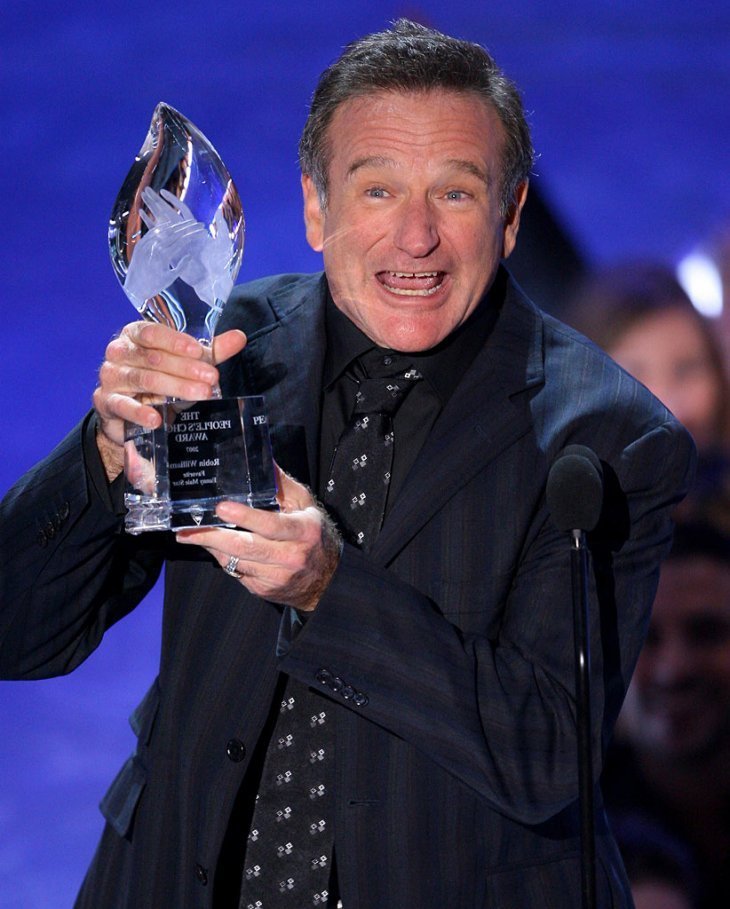 Robin Williams  receives the People's Choice Award| Photo: Flickr