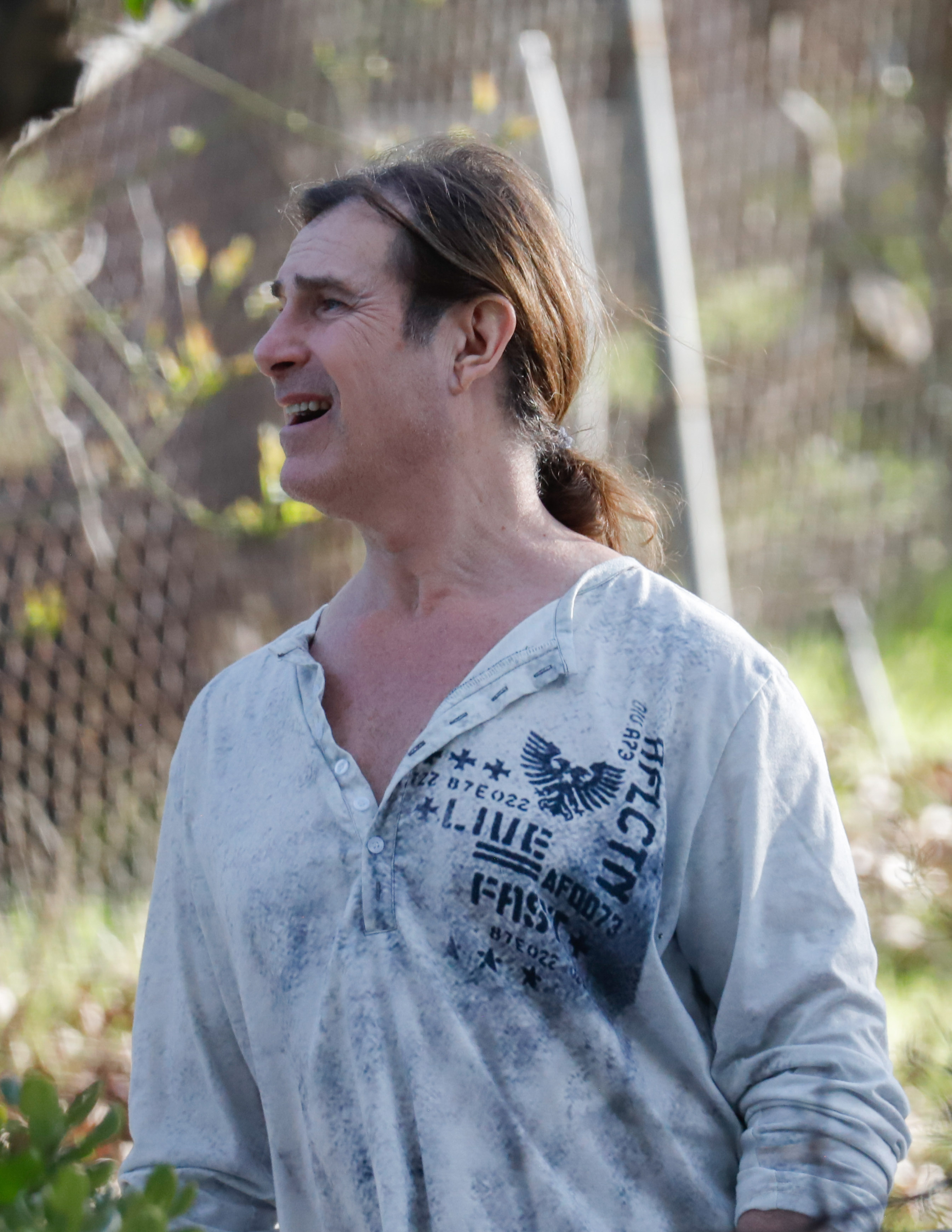 The model is seen running errands on May 1, 2025 in Los Angeles, California | Source: Getty Images