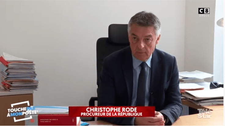 Le procureur de la République évoque de possibles envies suicidaires de Christian Quesada : "Il pourrait avoir des gestes irréversibles" | Téléstar : Dailymotion Le procureur de la République évoque de possibles envies suicidaires de Christian Quesada : "Il pourrait avoir des gestes irréversibles" | Téléstar : Dailymotion