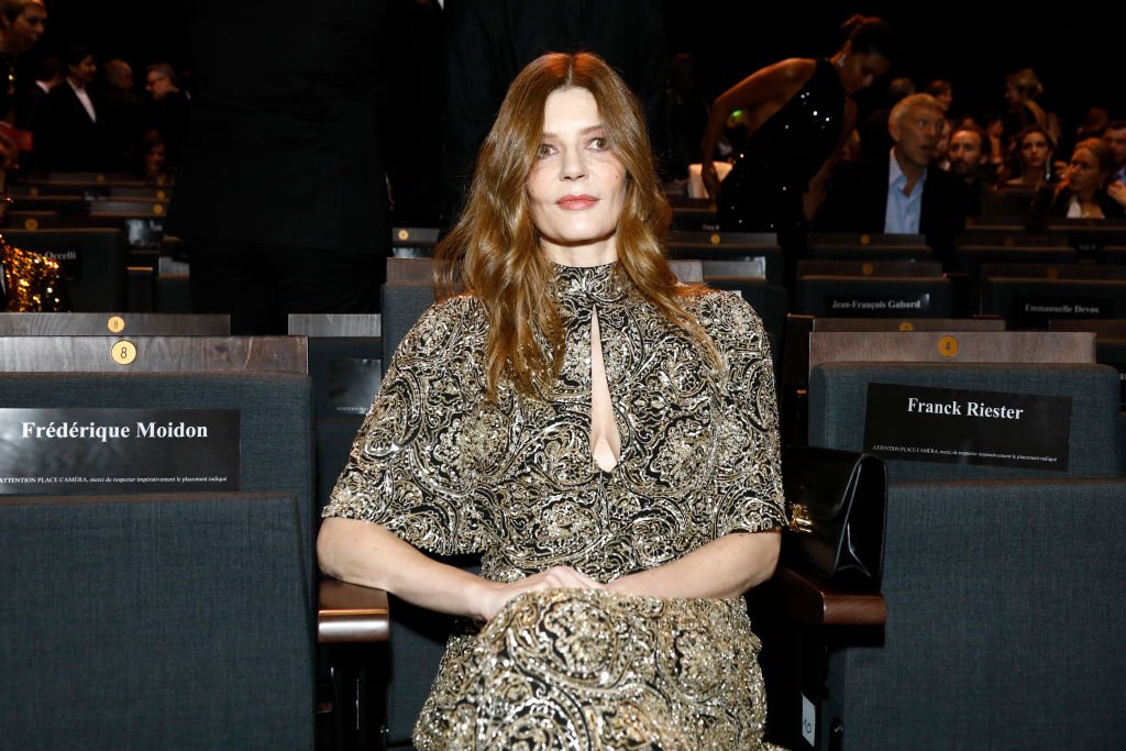 Chiara Mastroianni assiste à la cérémonie des Cesar. | Photo : Getty Images