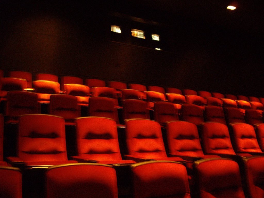 Theater chairs | Photo: Flickr