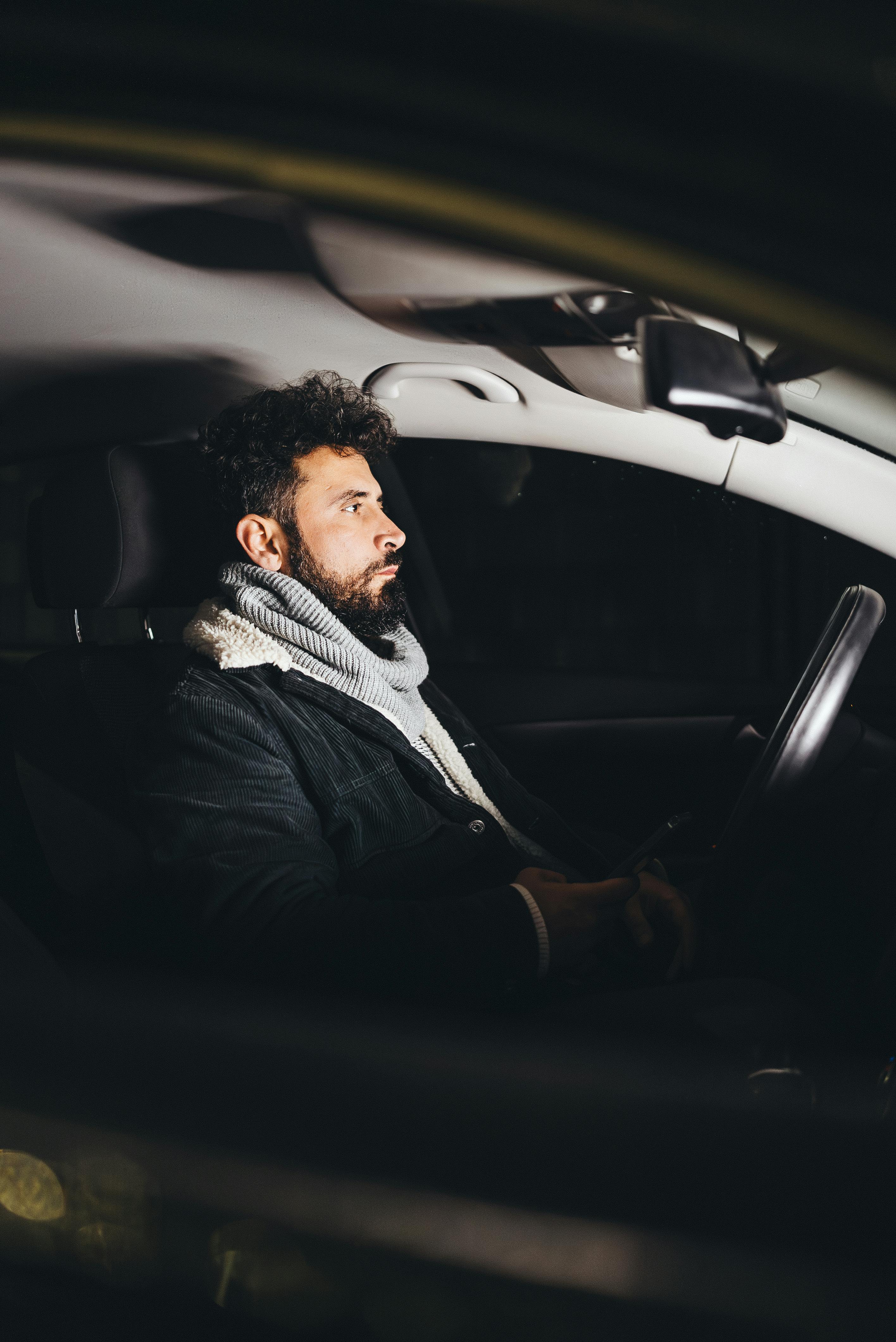A man driving home alone | Source: Pexels