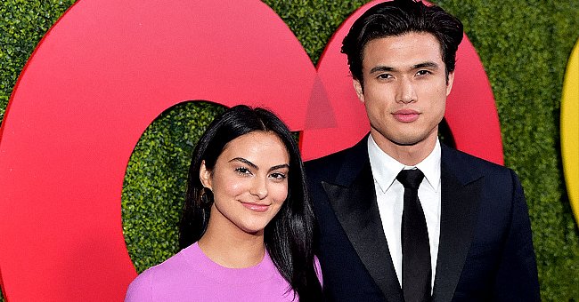 Camila Mendes and Charles Melton on December 6, 2018 in Beverly Hills, California | Photo: Getty Images 