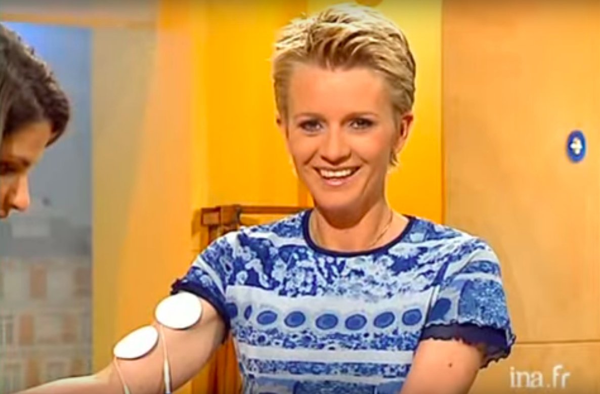 Sophie Davant en 1999 | Source: Ina Clash TV Sophie Davant en 1999 | Source: Ina Clash TV
