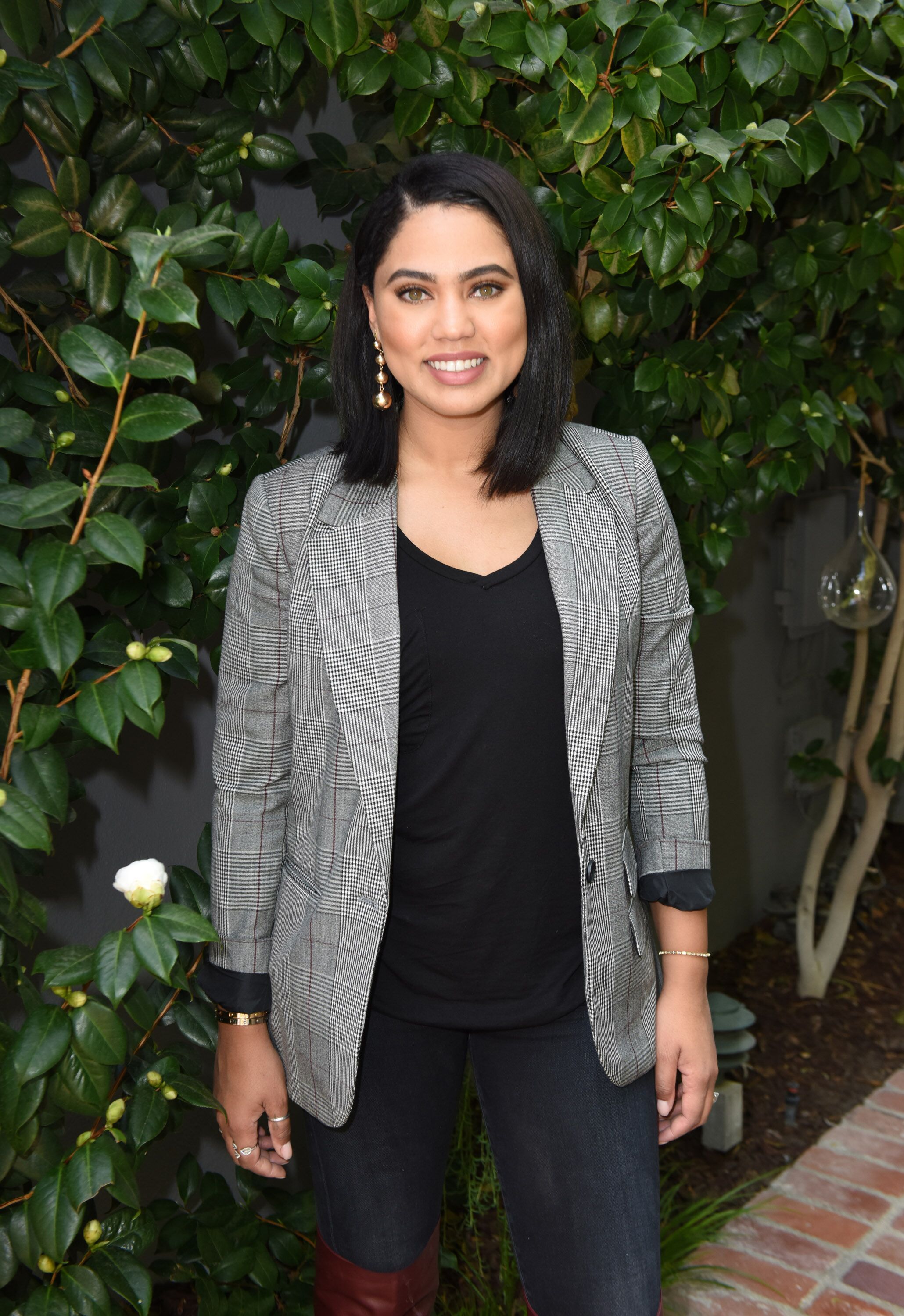Ayesha Curry attends Glad Let the Love Live On Friendsgiving on November 17, 2017 | Photo: Getty Images