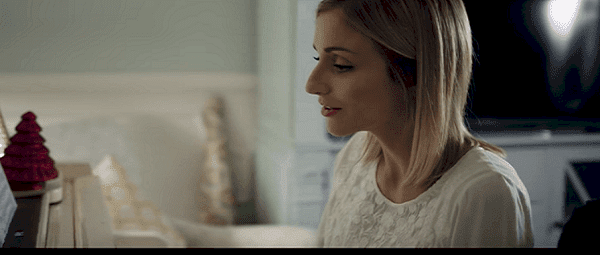 Fuente: YouTube / Claire and the Crosbys Fuente: YouTube / Claire and the Crosbys