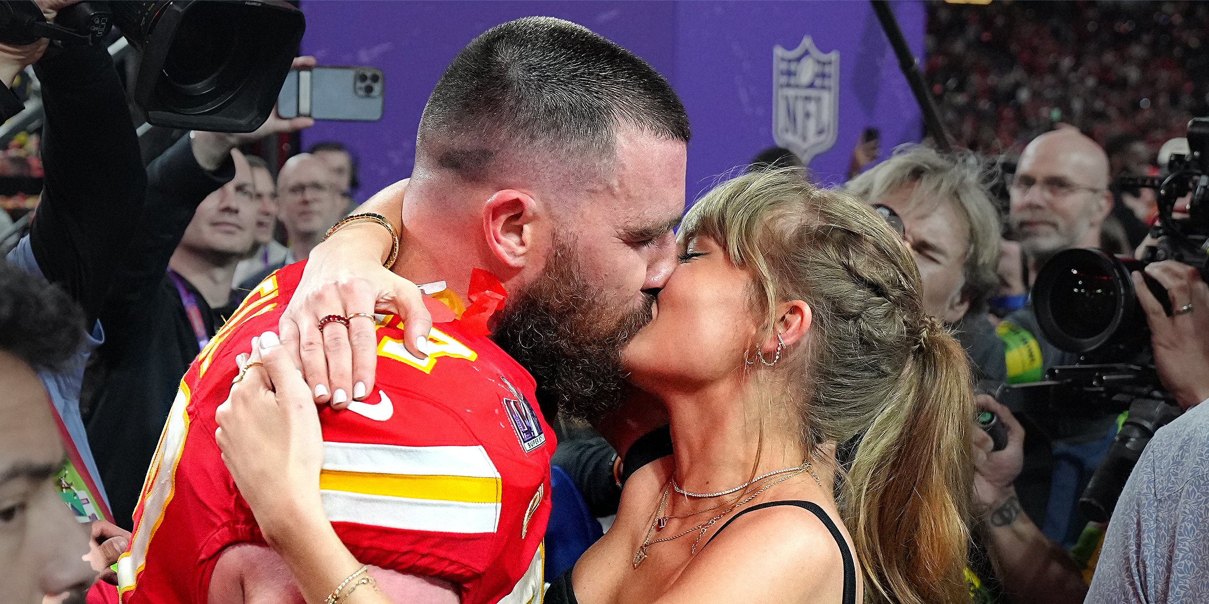 Travis Kelce and Taylor Swift. | Source: Getty Images