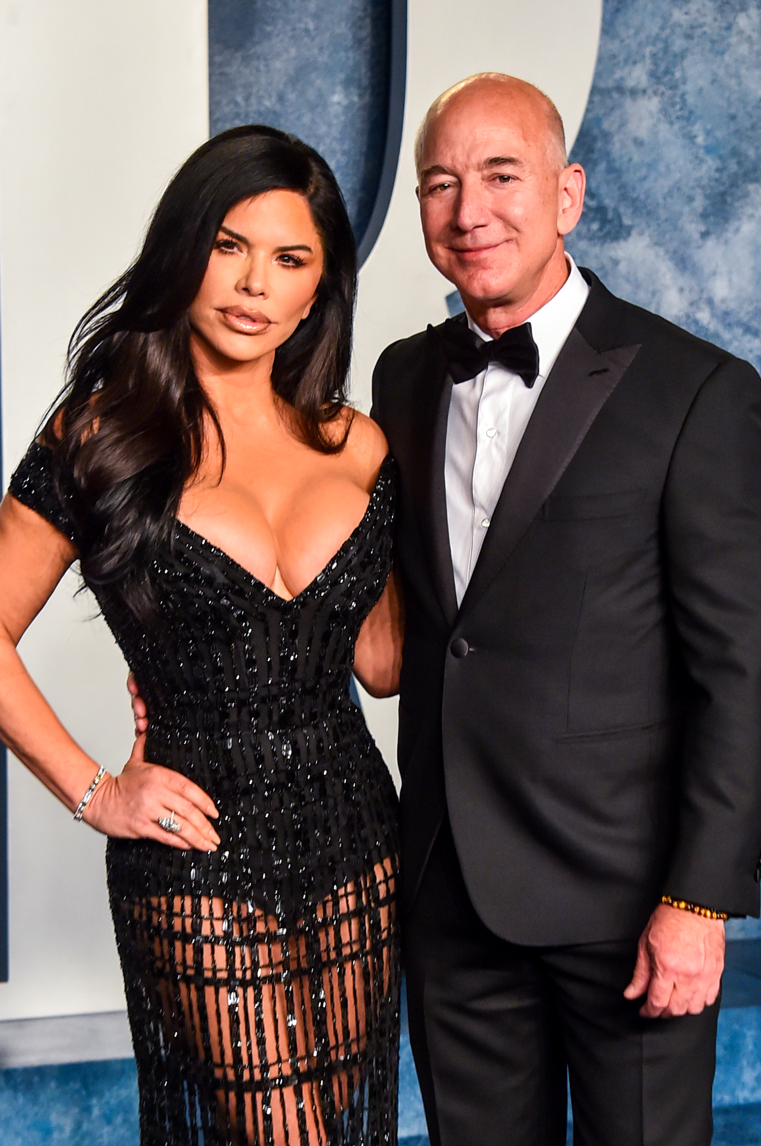 Lauren Sánchez and Jeff Bezos at the 2023 Vanity Fair Oscar Party on March 12 in Beverly Hills, California. | Source: Getty Images