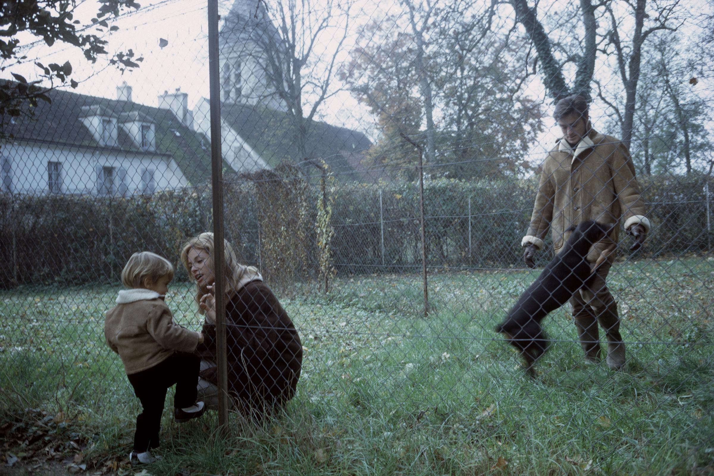 Nathalie, Anthony, and Alain Delon at home in France in 1966 | Source: Getty Images