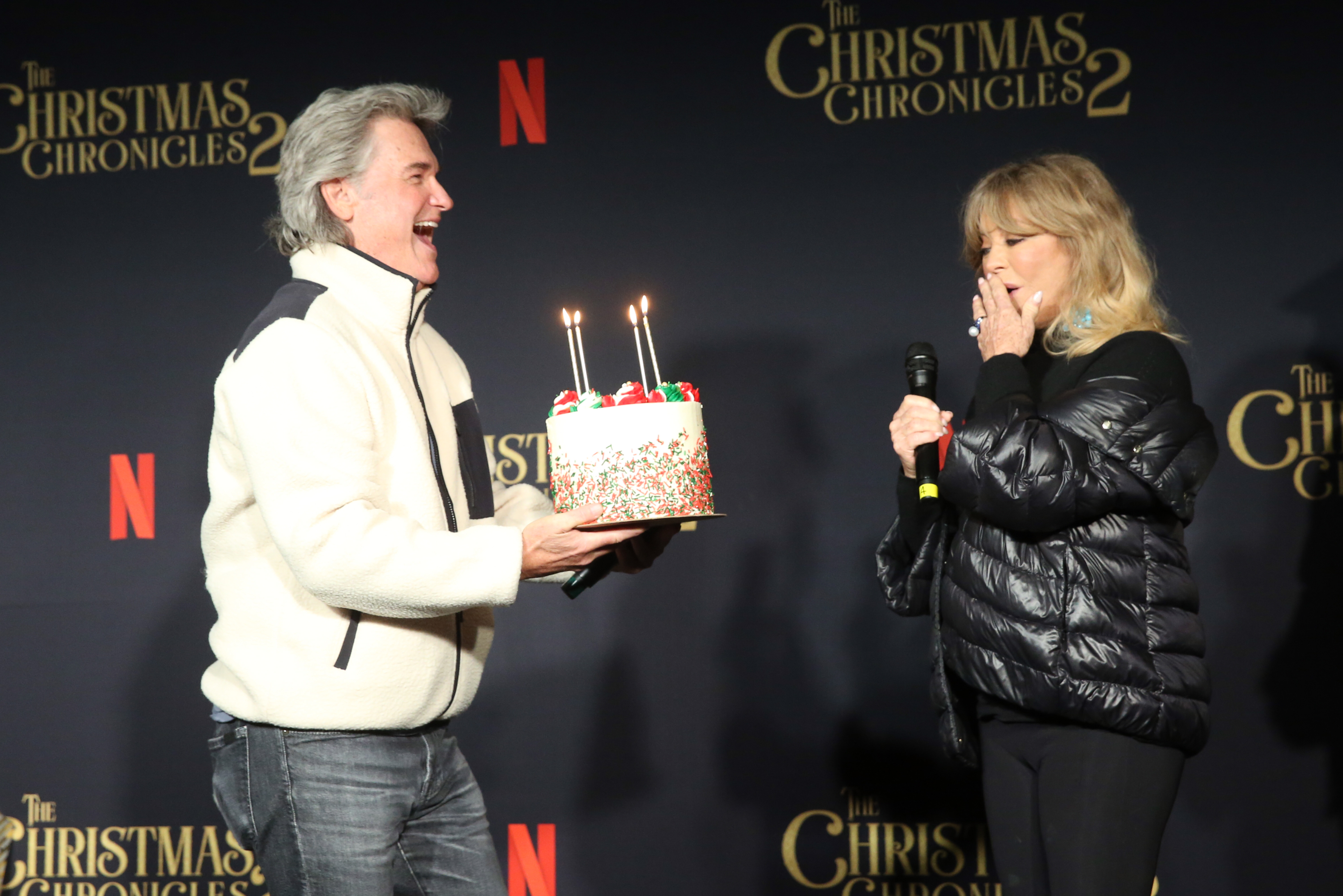Kurt Russell and Goldie Hawn at "The Christmas Chronicles: Part Two" Drive-In Event at The Grove on November 19, 2020 in Los Angeles, California. | Source: Getty Images