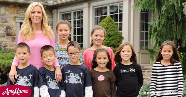 Kate Gosselin sparks engagement rumors by flaunting her huge new diamond ring