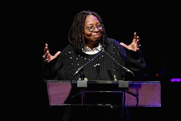 Whoopi Goldberg speaks onstage at the Lincoln Center Fashion Gala - An Evening Honoring Coach at Lincoln Center Theater on November 29, 2018, in New York City.| Photo: GettyImages