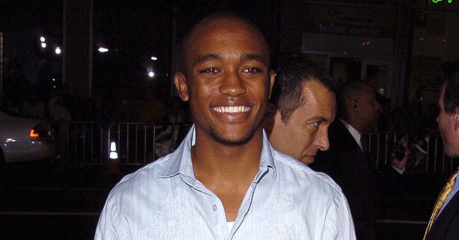 A picture of a grinning Lee Thompson Young | Photo: Getty Images
