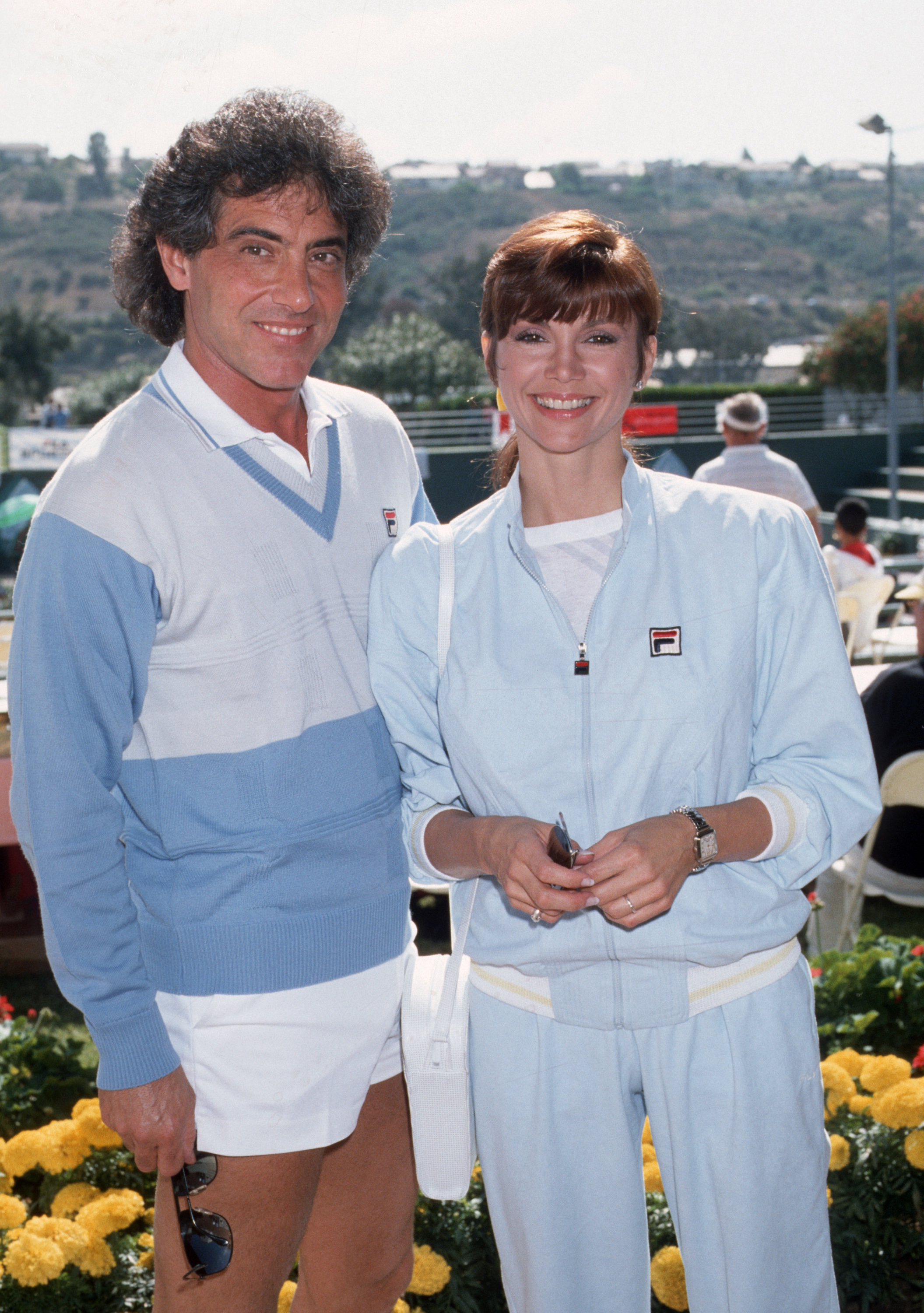 Harry Glassman and Victoria Principal at the Arthritis Foundation Tennis Benefit on October 18, 1986 | Source: Getty Images