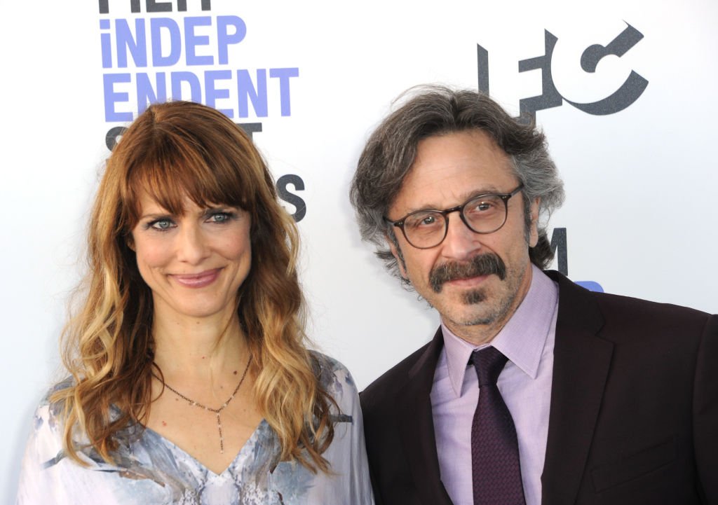Marc Maron et Lynn Shelton arrivent pour les 2020 Film Independent Spirit Awards qui se tiennent le 8 février 2020 à Santa Monica, Californie. | Photo : Getty Images