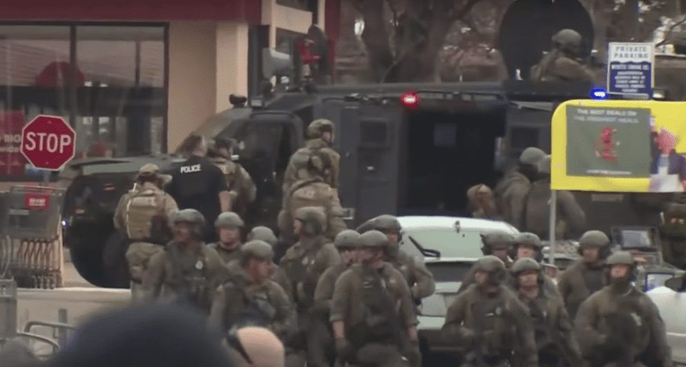 Screenshot of King Soopers grocery store after the shooting. | Source: Youtube/msnbc