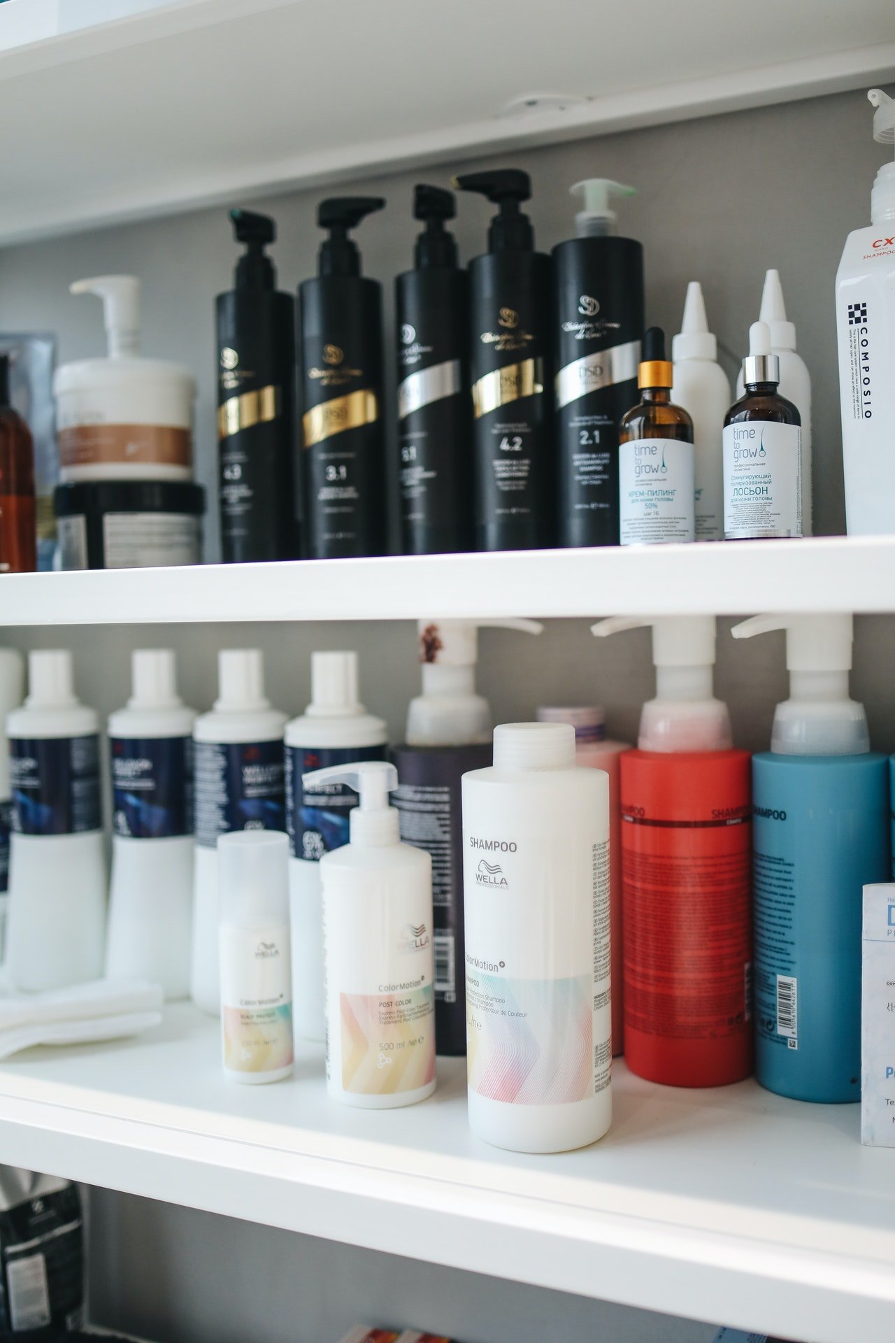 Productos para el cuidado del cabello. | Foto: Pexels