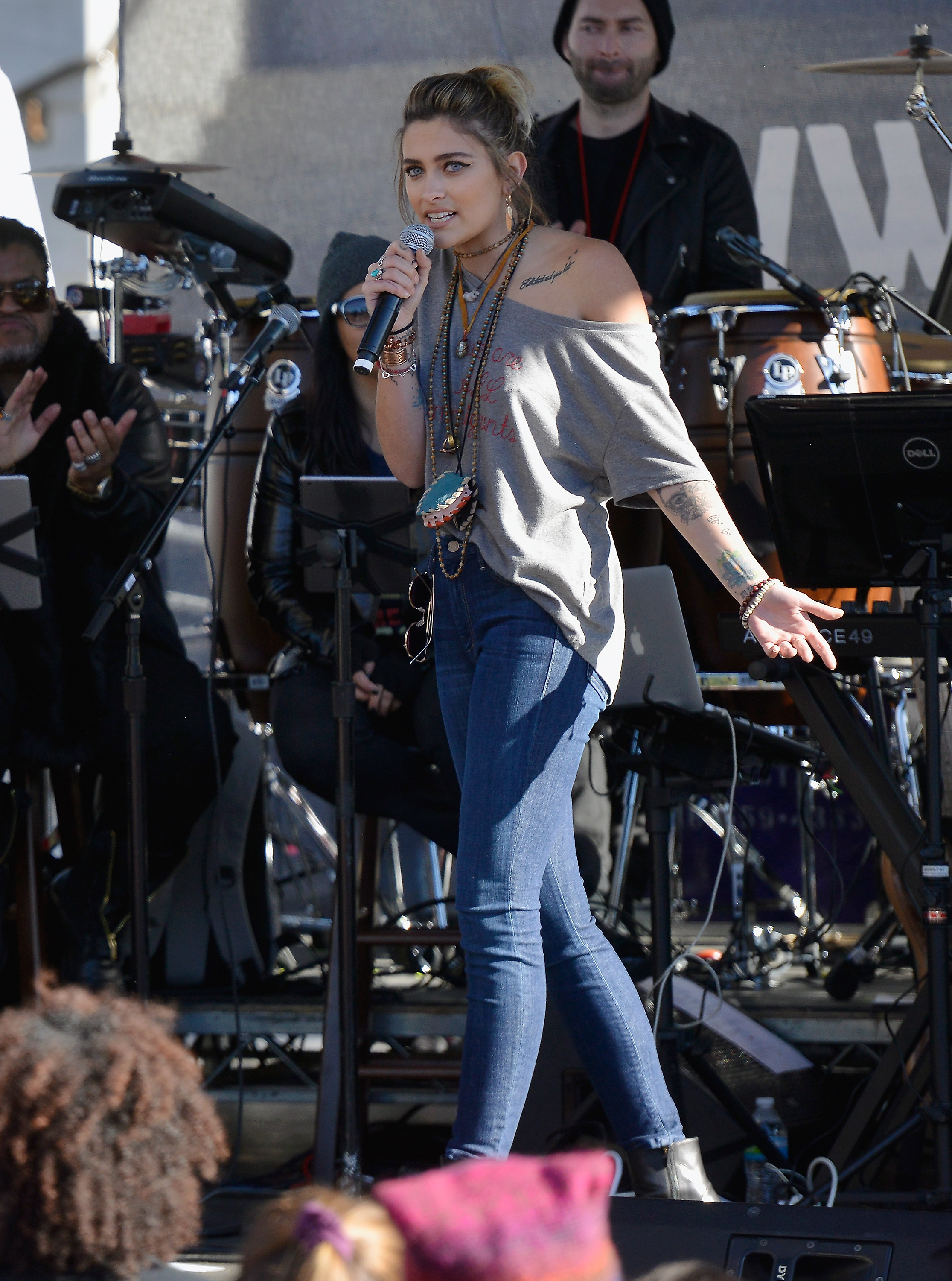 Paris Jackson speaks on stage in Los Angeles, California, on January 20, 2018 | Source: Getty Images