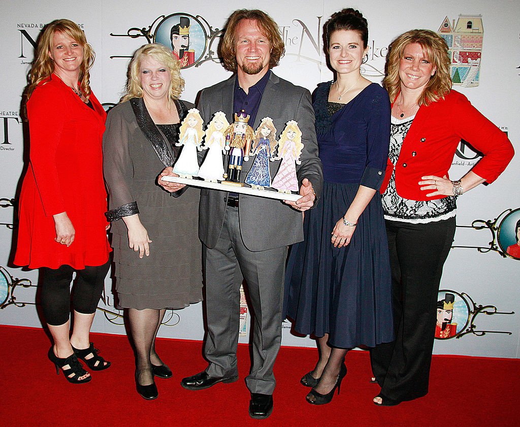 Cast of TLC's "Sister Wives" Christine Brown, Janelle Brown, Kody Brown, Robyn Brown and Meri Brown at the Smith Center on December 15, 2012 in Las Vegas, Nevada. | Source: Getty Images