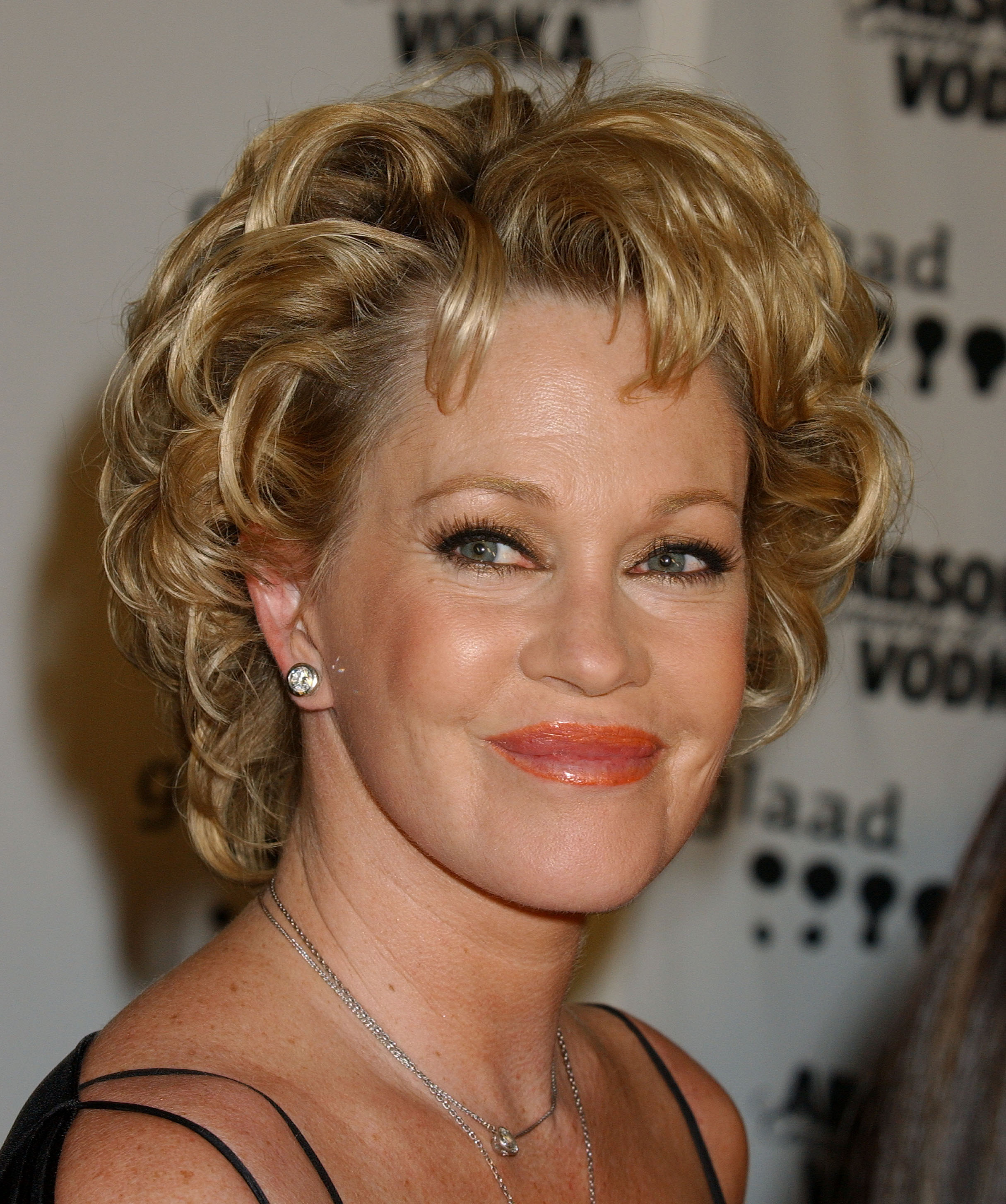 Melanie Griffith during the 15th GLAAD Media Awards Arrivals at Kodak Theatre in Hollywood, California on March 27, 2004 | Source: Getty Images