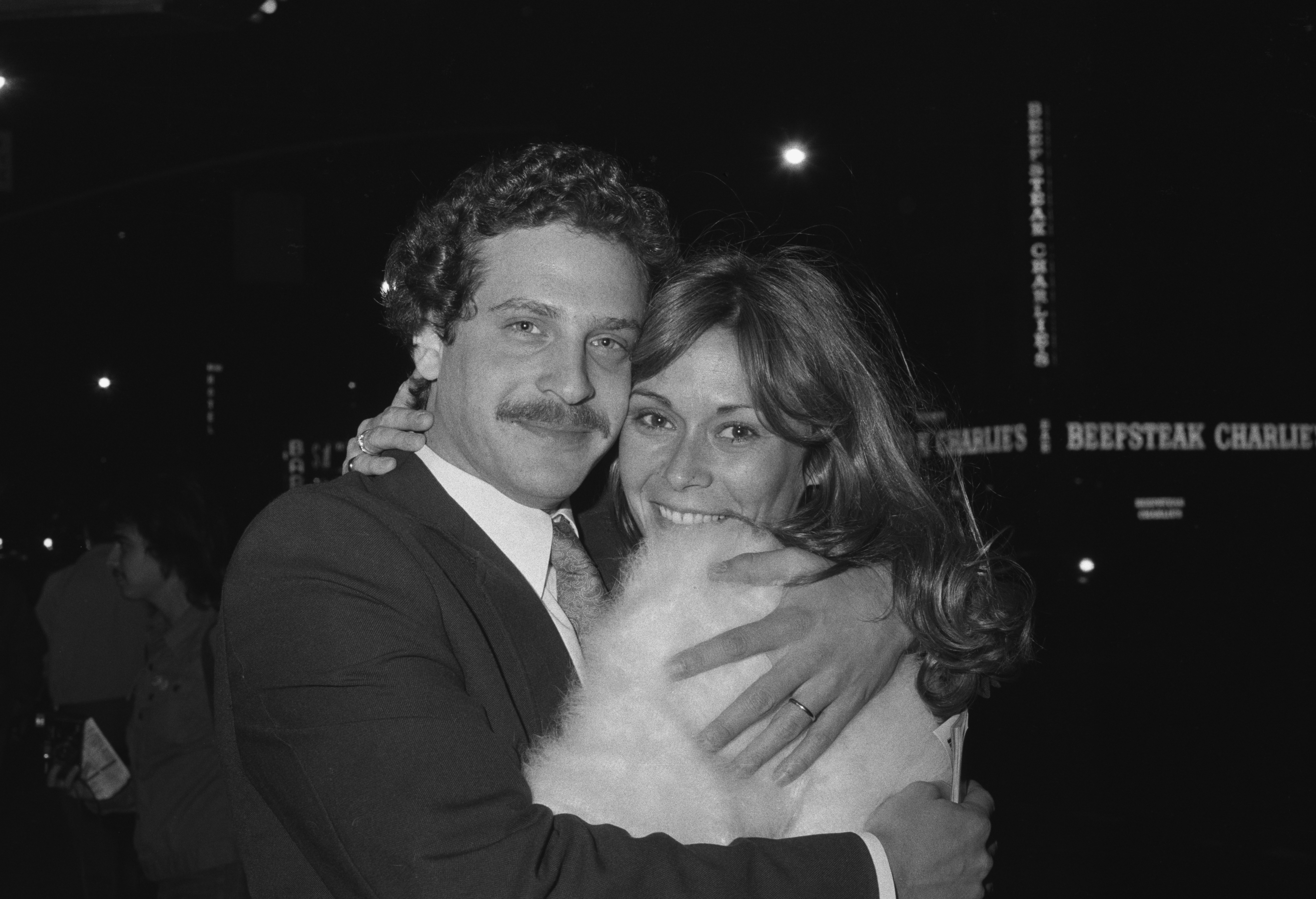 David Greenwald and Kate Jackson pictured on January 1, 1982, in New York City. | Source: Getty Images