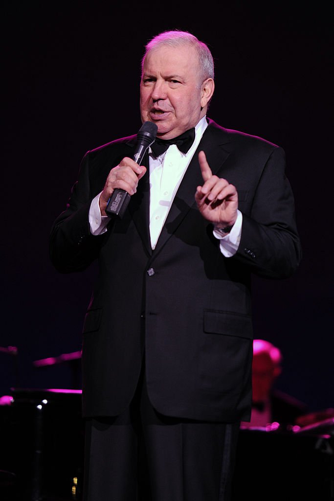 Frank Sinatra, Jr. performs at Hard Rock Live! in the Seminole Hard Rock Hotel & Casino on March 3, 2011. | Source: Getty Images