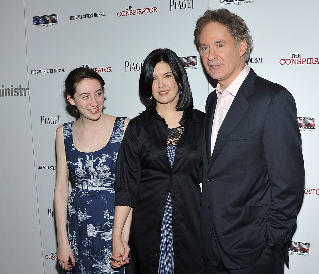 Greta Simone Kline, Phoebe Cates and Kevin Kline attend the New York Premiere of "The Conspirator" at The Museum of Modern Art on April 11, 2011 | Photo: Getty Images