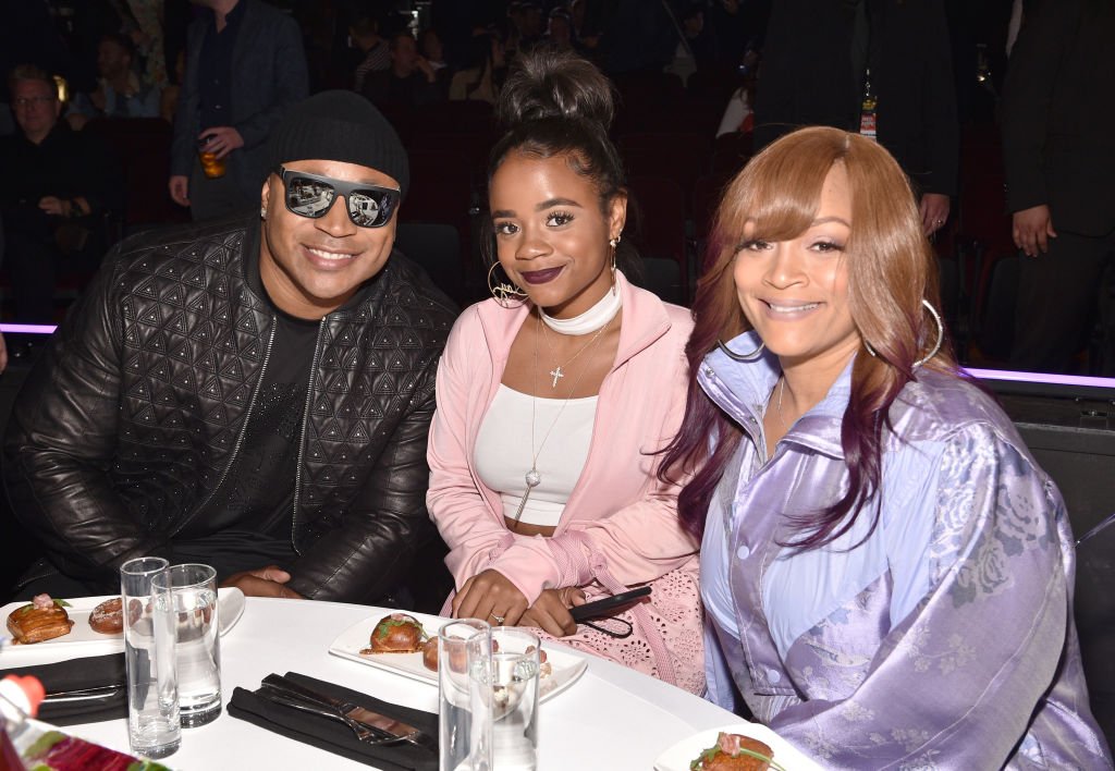 LL Cool J, Nina Symone Smith, and Simone Smith attend the 2017 MTV Movie And TV Awards at The Shrine Auditorium on May 7, 2017. | Photo: Getty Images