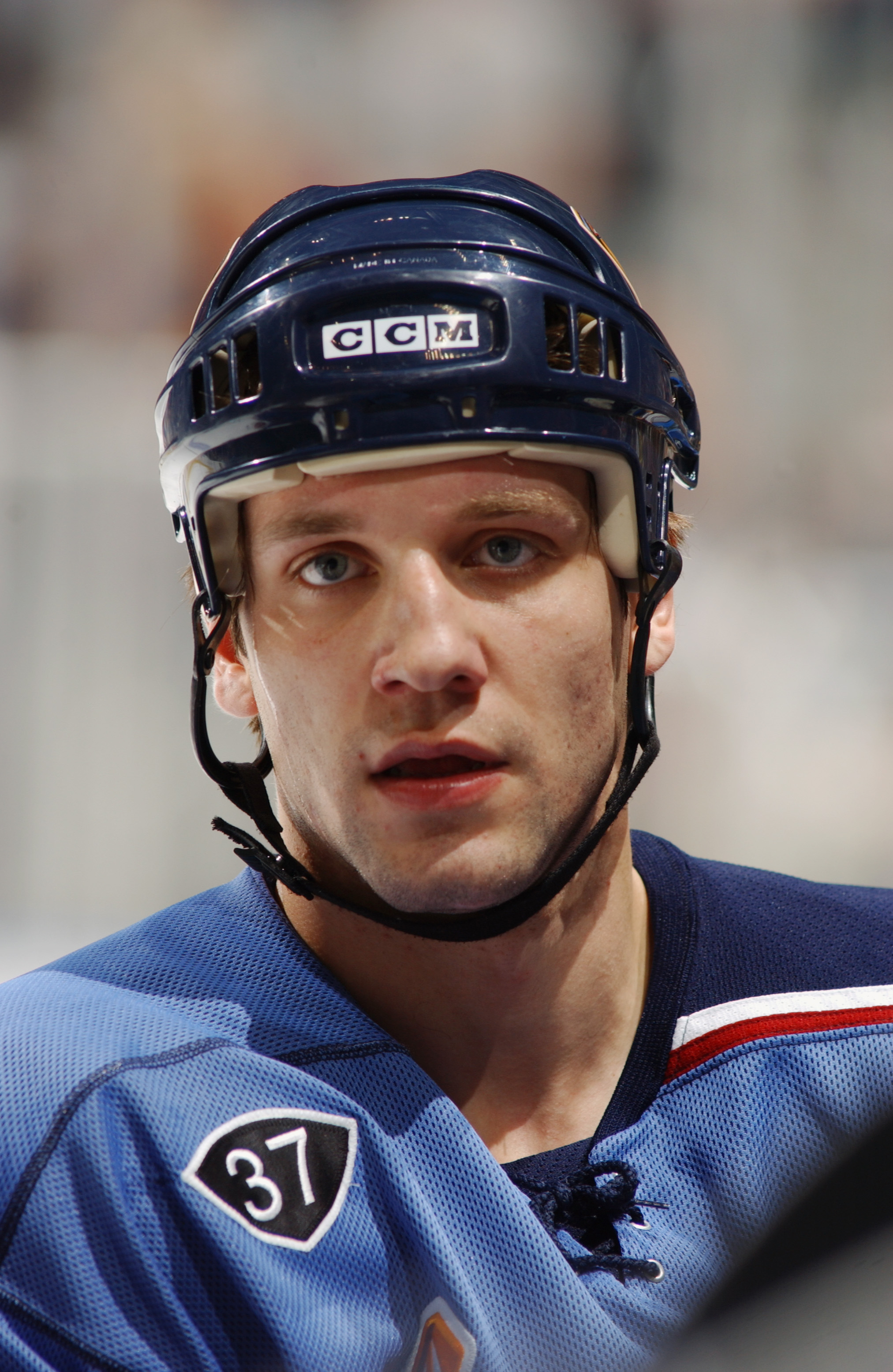 Portrait of defenseman Tomas Kloucek #5 of the Atlanta Thrashers during the game against the Florida Panthers at the Philips Arena on March 19, 2004, in Atlanta, Georgia | Source: Getty Images