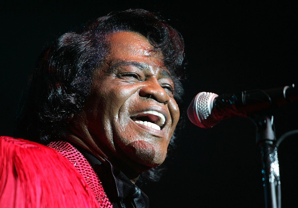  Musician James Brown performs on stage at the Miller Rock Thru Time Celebrating 50 Years of Rock Concert at Roseland September 17, 2004 | Photo: Getty Images