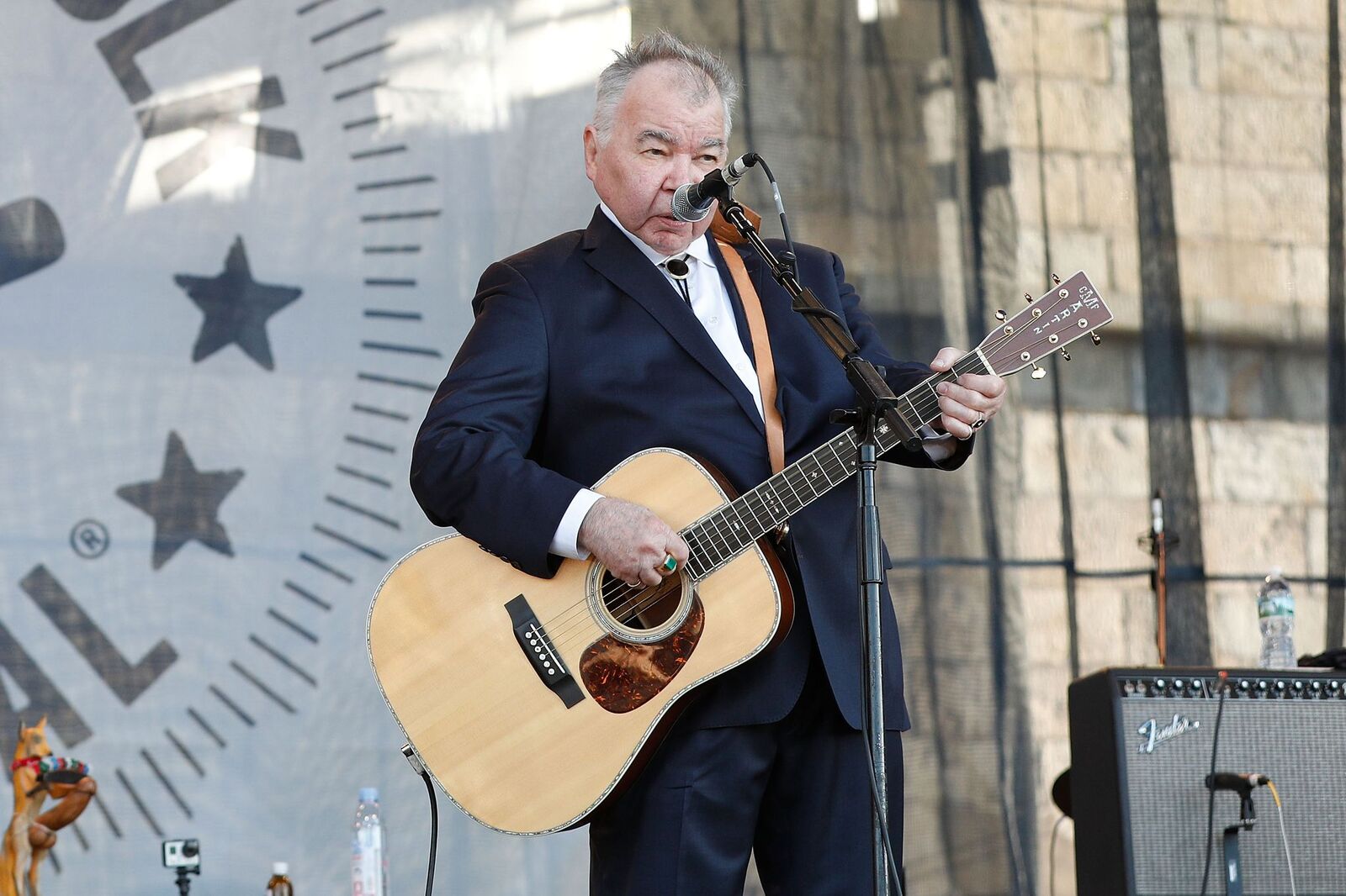John Prine performs during the Newport Folk Festival at Fort Adams State Park on July 30, 2017, in Newport, Rhode Island | Photo: Taylor Hill/WireImage/Getty Images